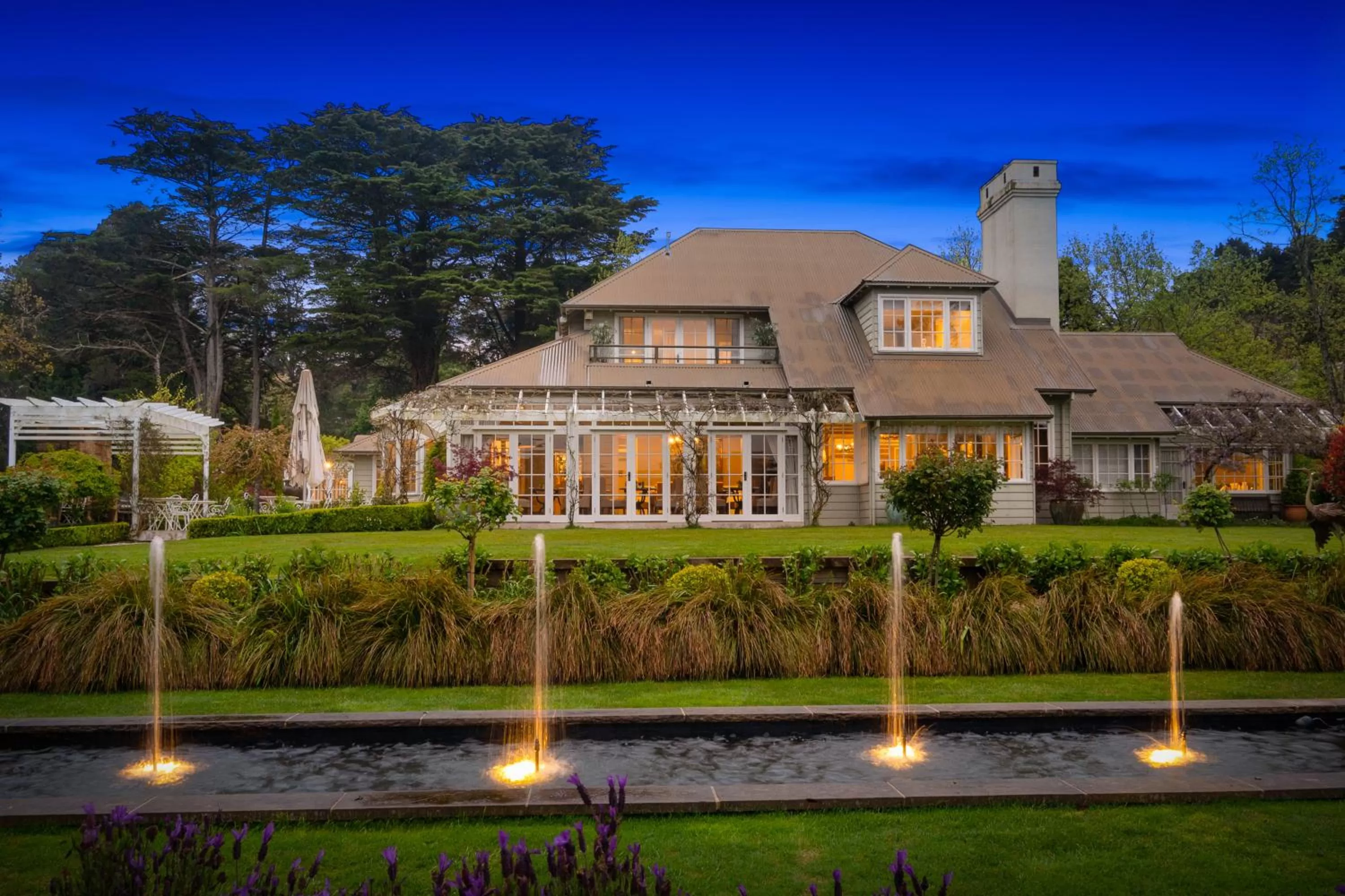 Property building in Parklands Country Gardens & Lodges Blue Mountains