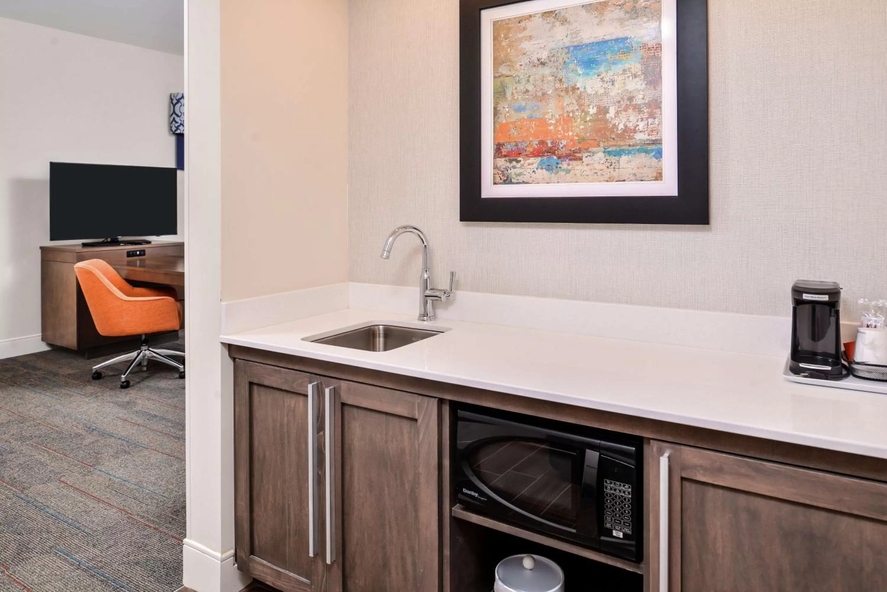 Bedroom in Hampton Inn Benson