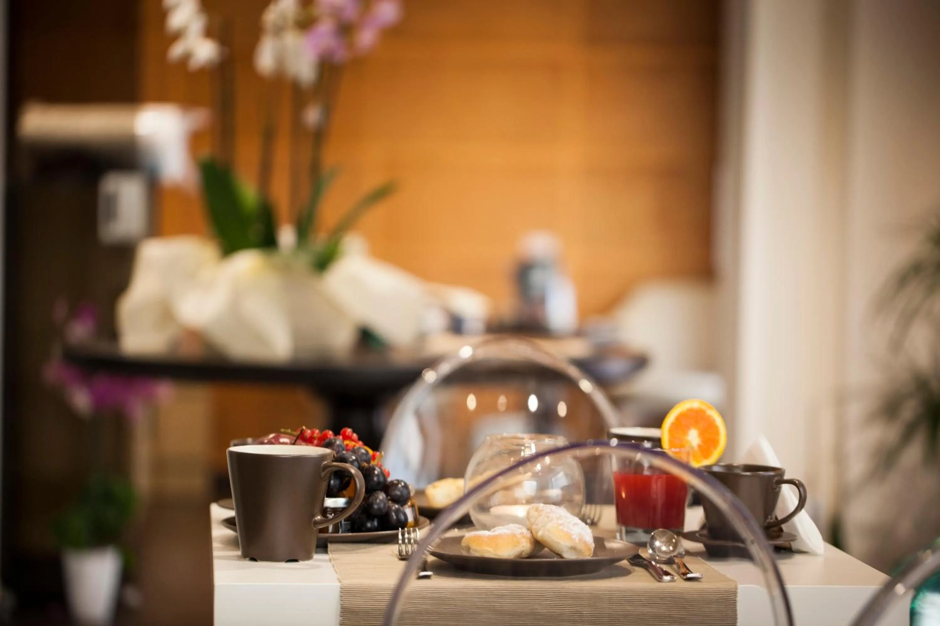 Lounge or bar in Hotel Trapani In