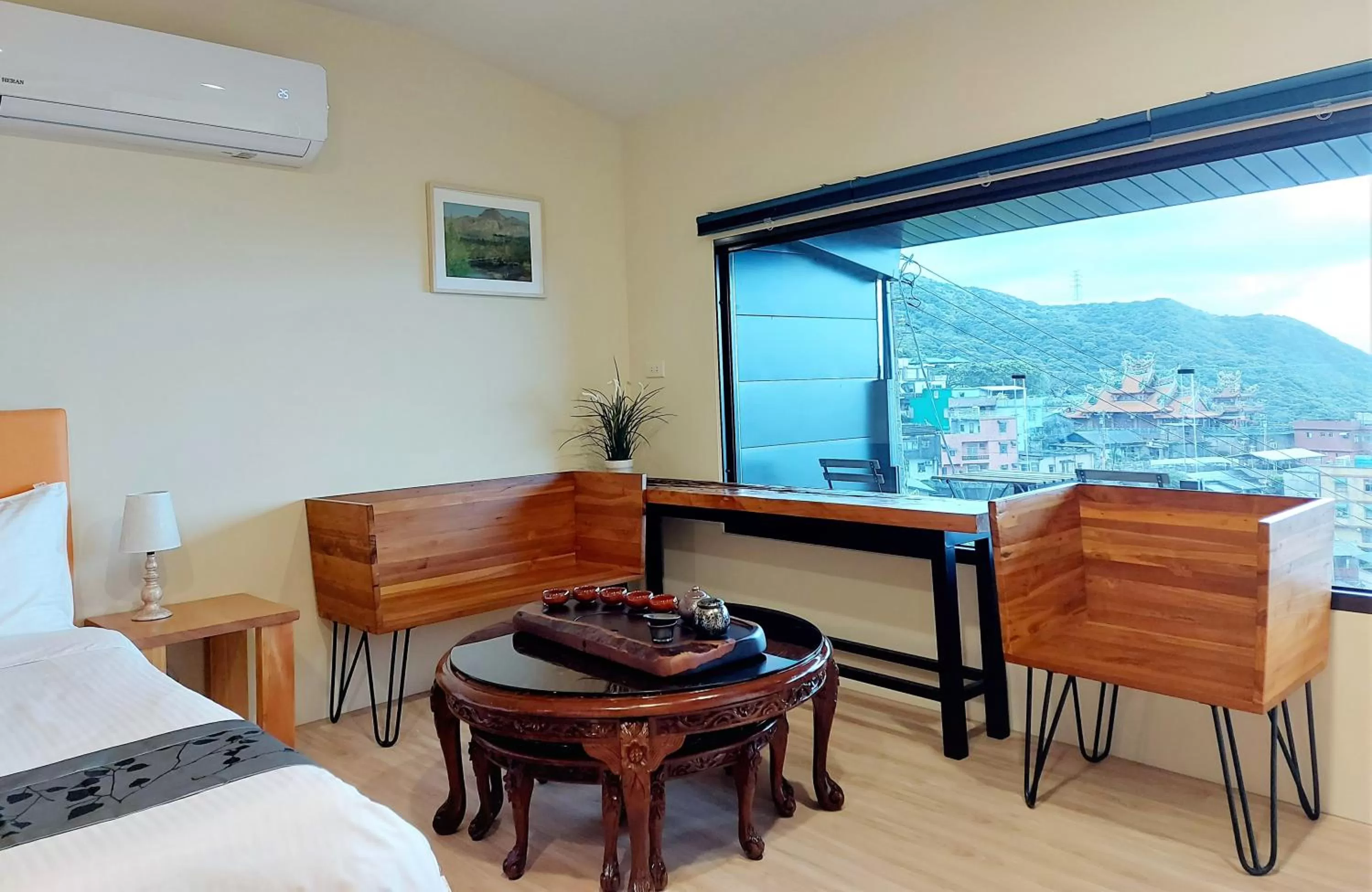 Bedroom in Dosun B&B