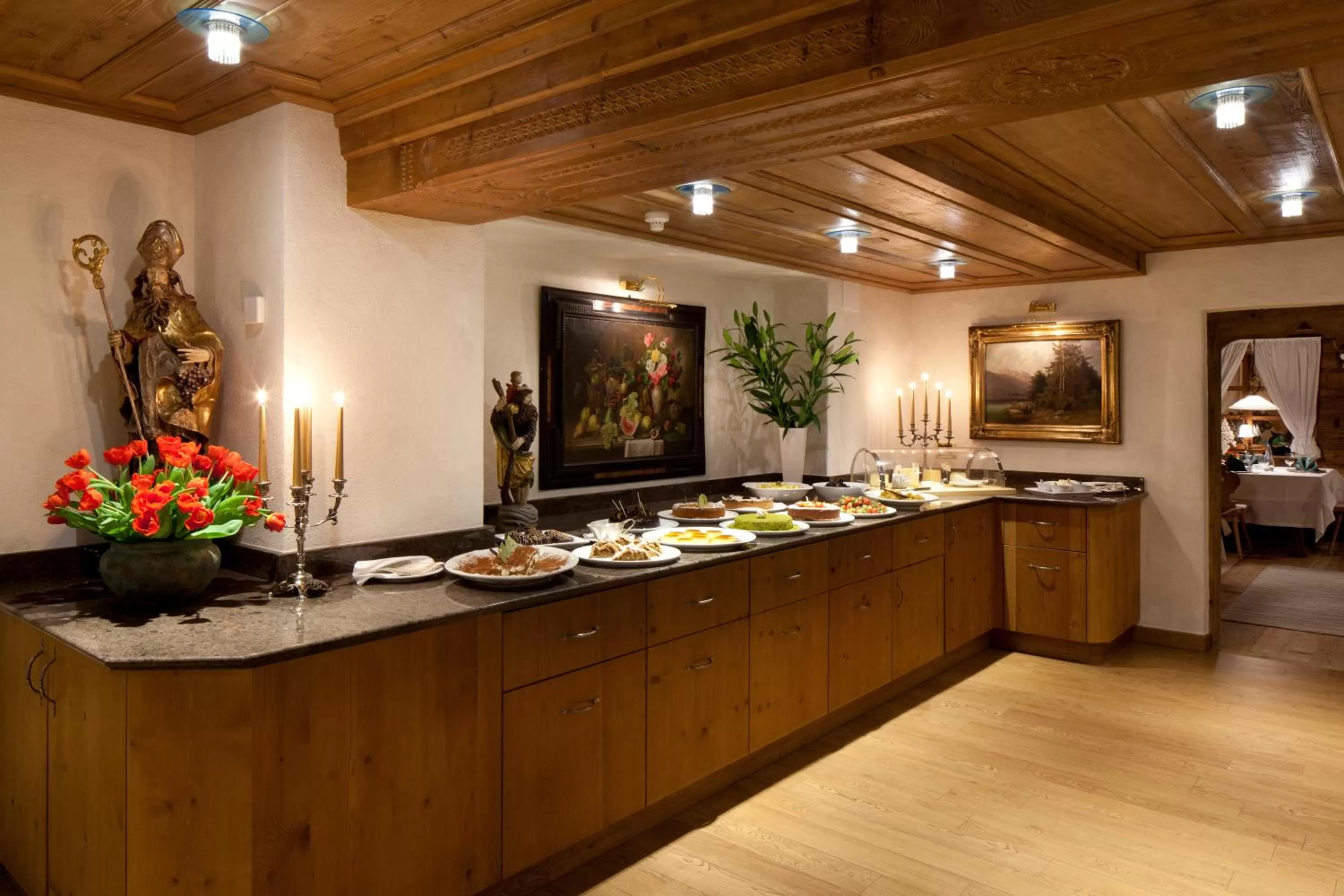 Restaurant/places to eat in Hotel Sassongher