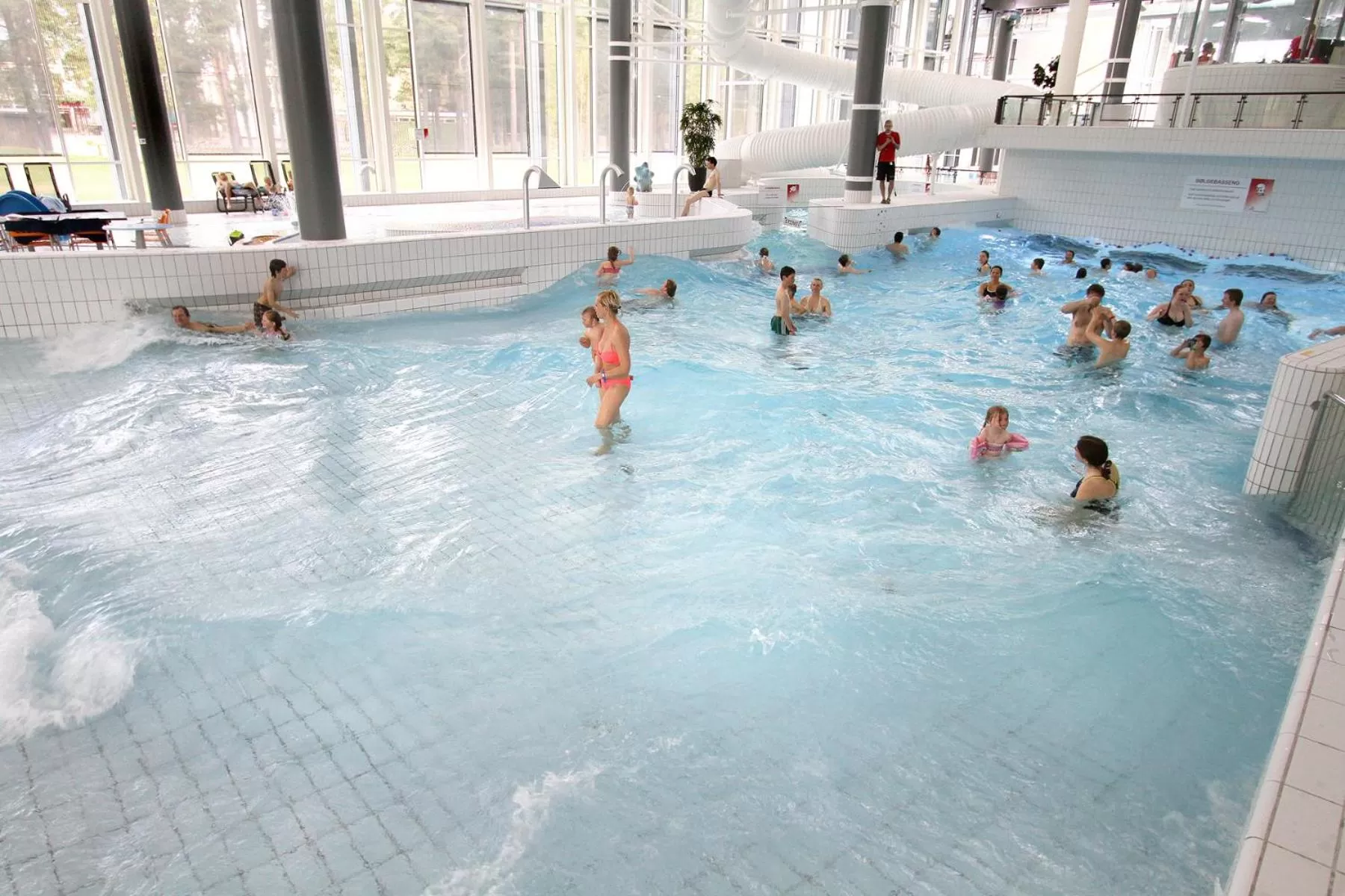 Swimming pool in Hotell Fritidsparken