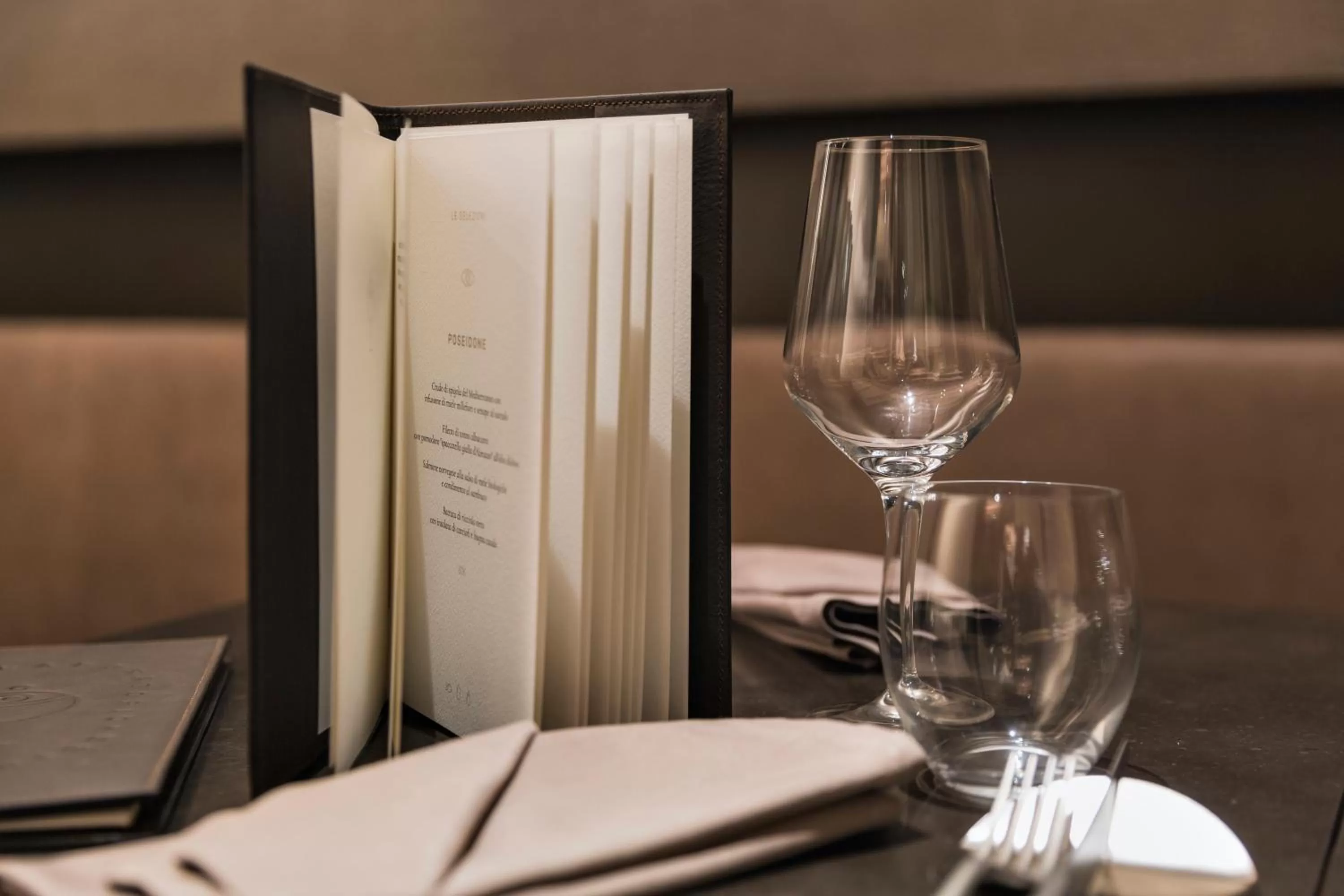 Restaurant/places to eat in Hotel Scenario