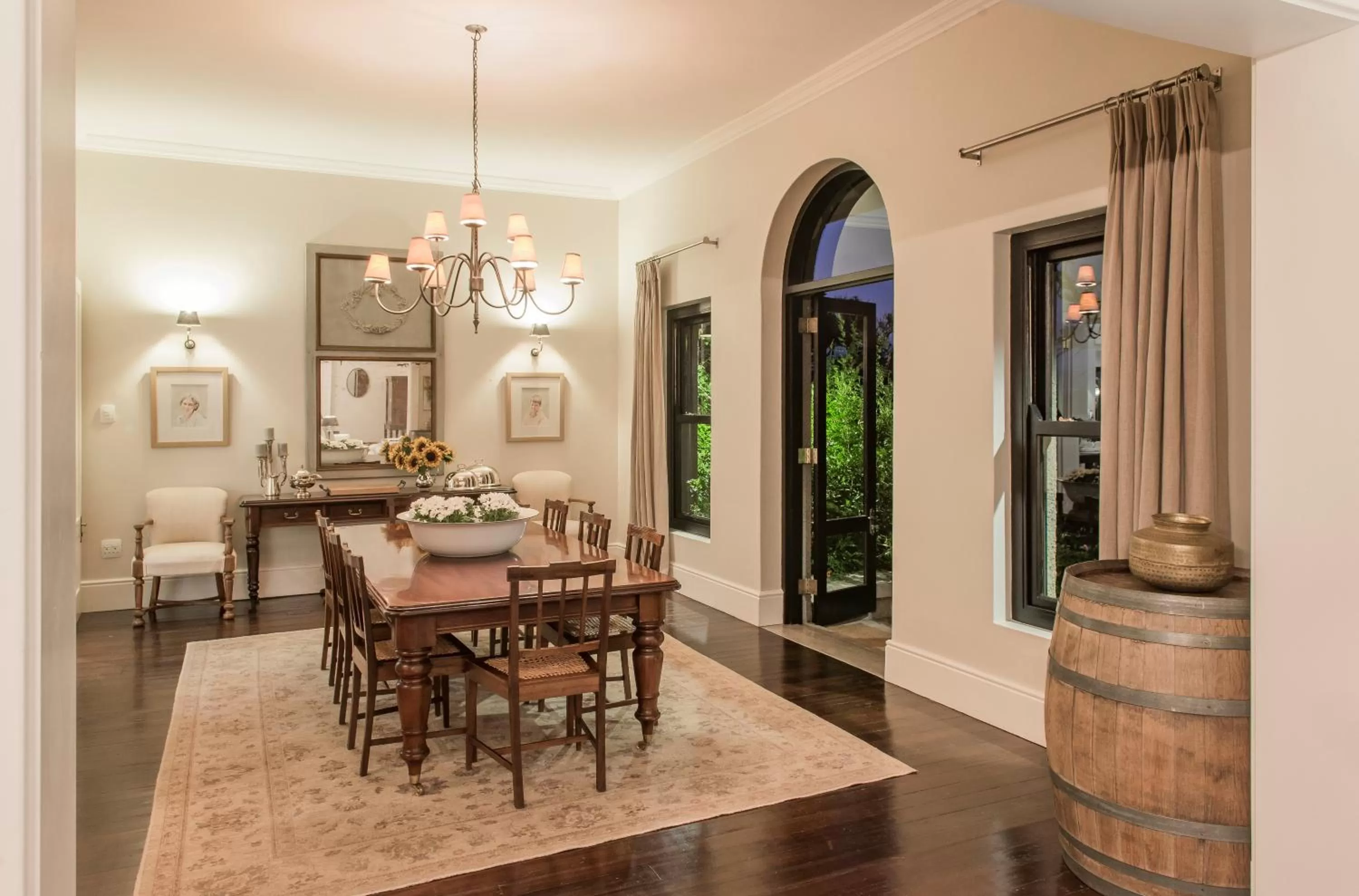 Photo of the whole room in Torburnlea Homestead Luxury Accommodation