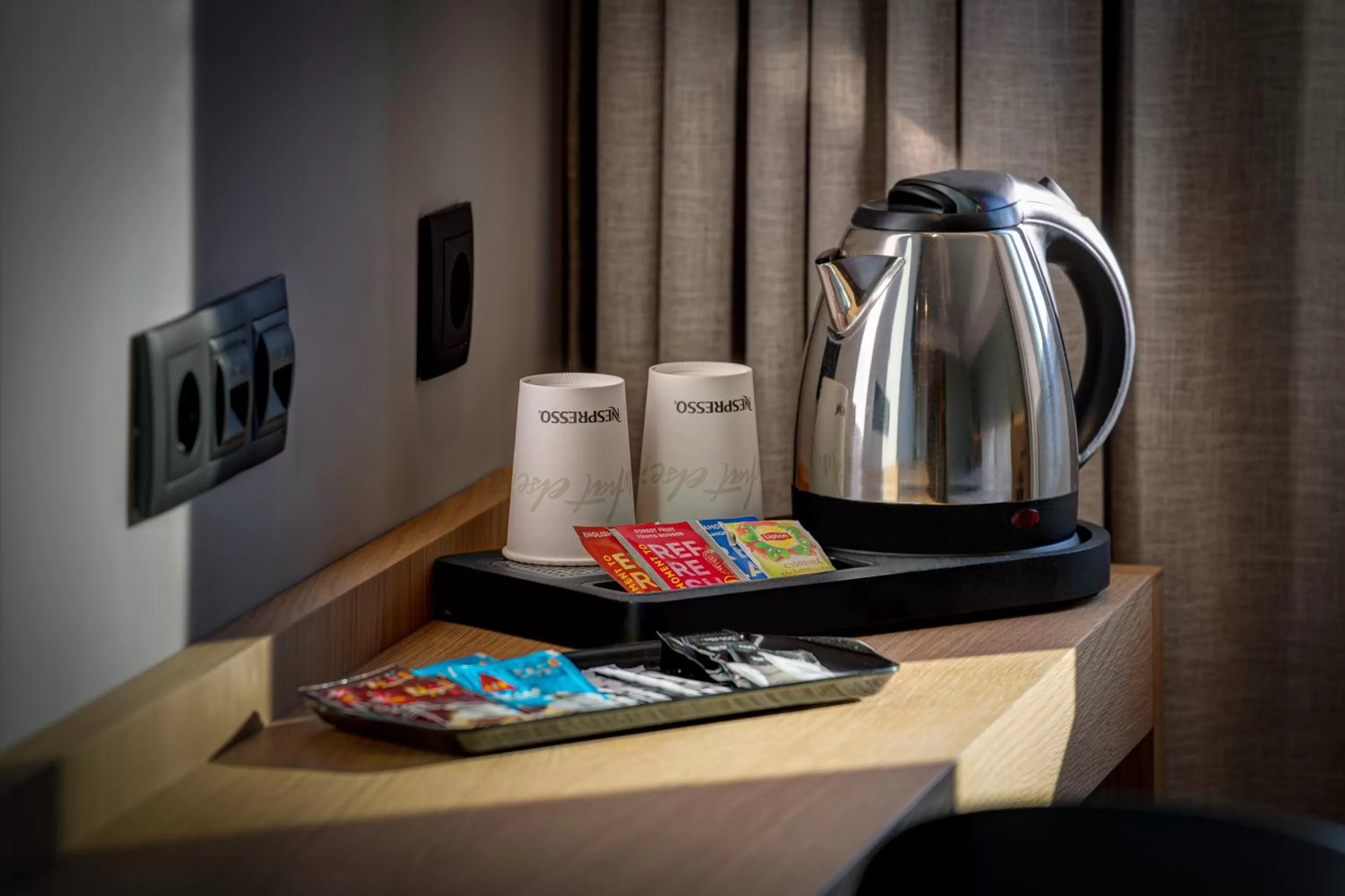 Coffee/tea facilities in Acta The Clover