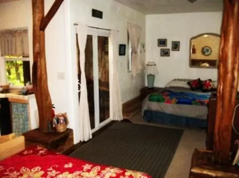 Other, Bed in Aloha Crater Lodge