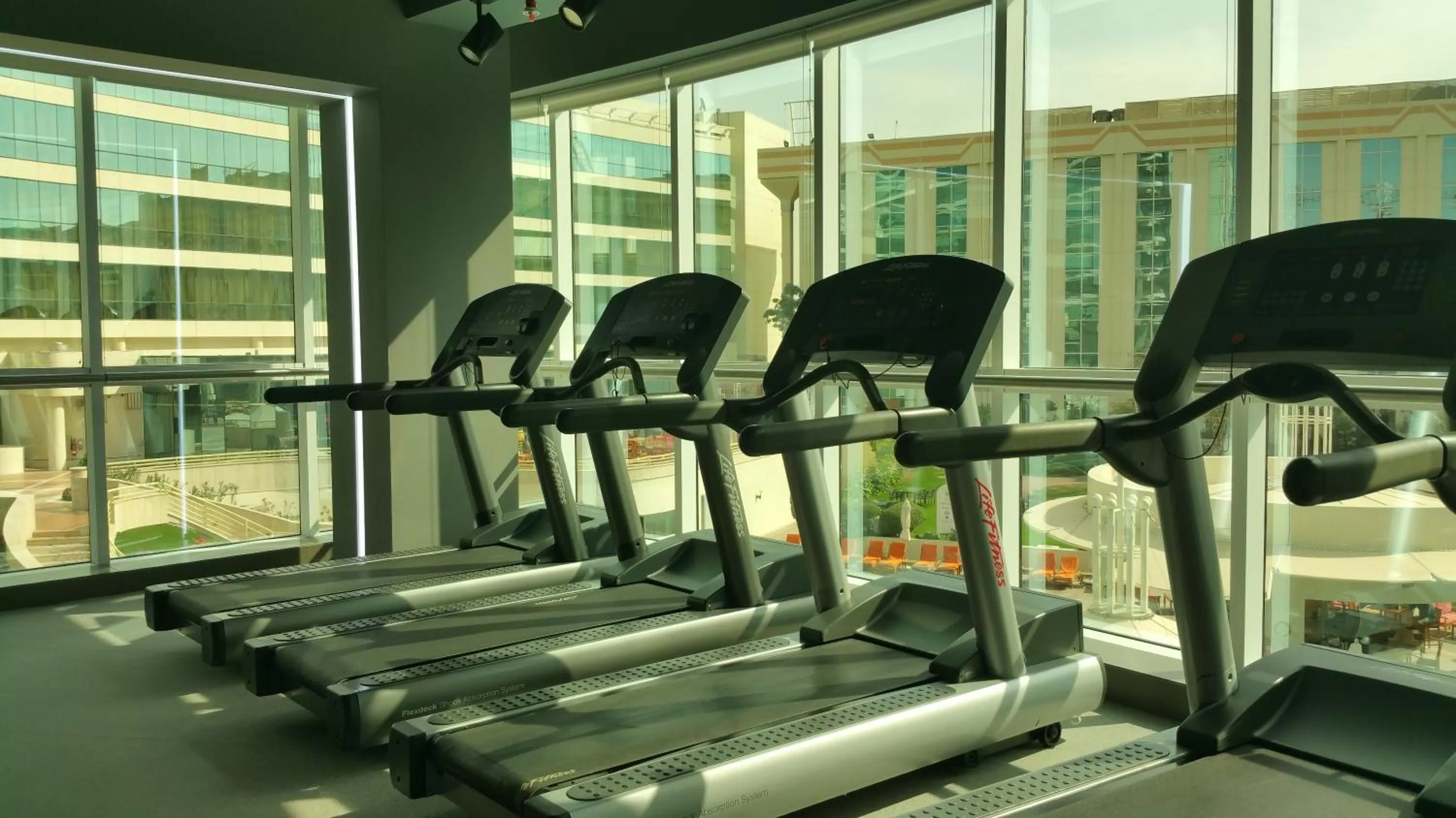 Fitness centre/facilities in Millennium Airport Hotel Dubai
