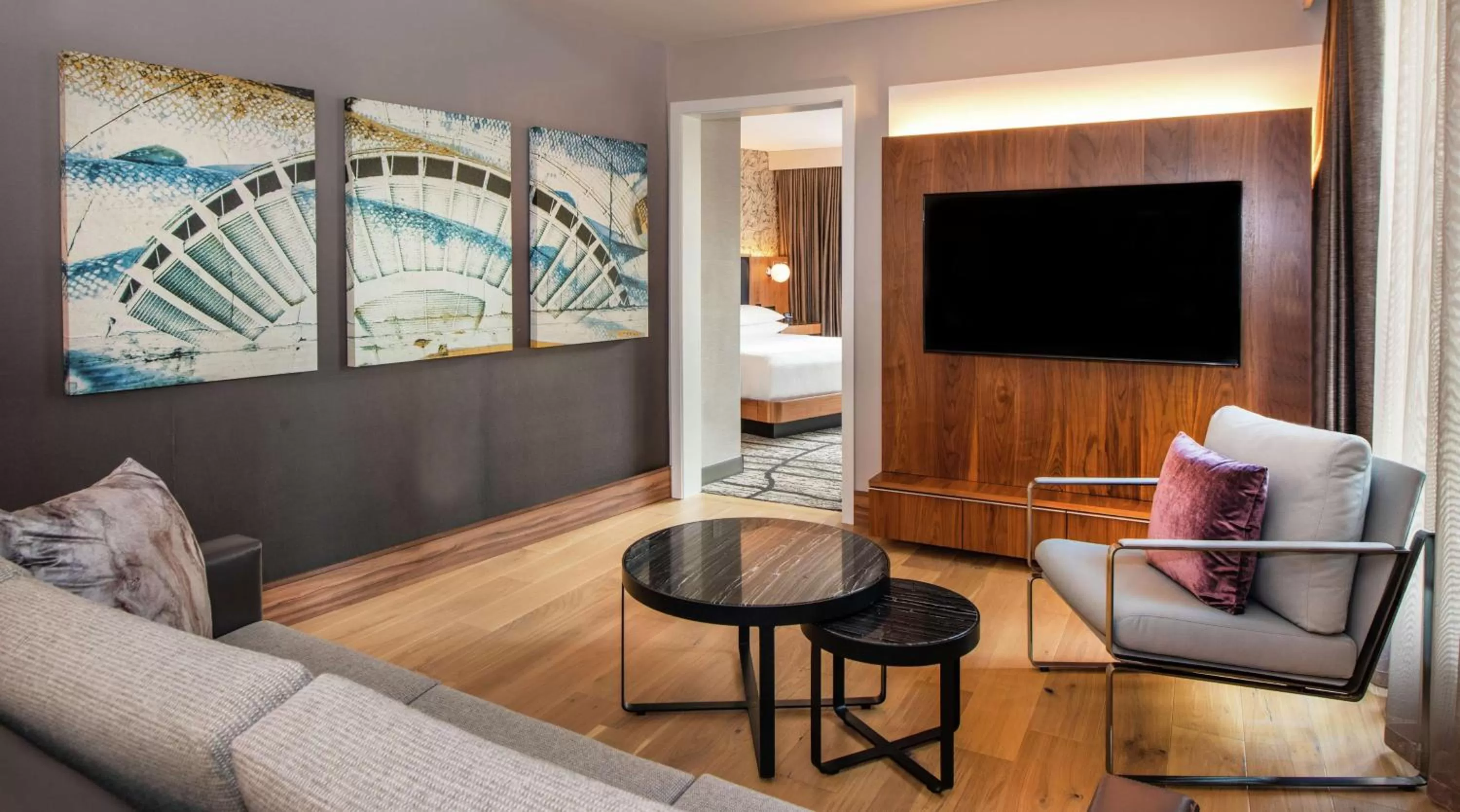 TV and multimedia in The Charter Hotel Seattle, Curio Collection By Hilton