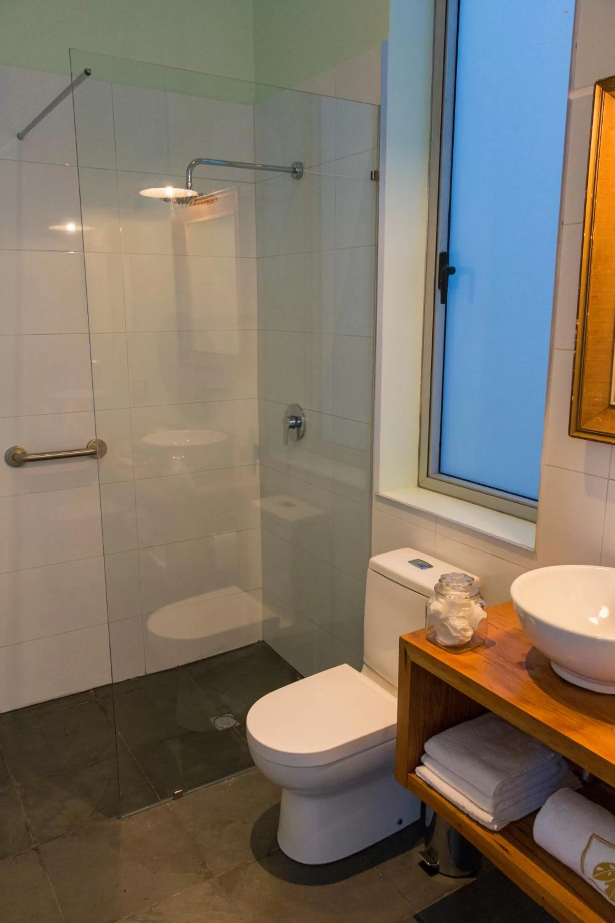 Bathroom in Augusta Hotel