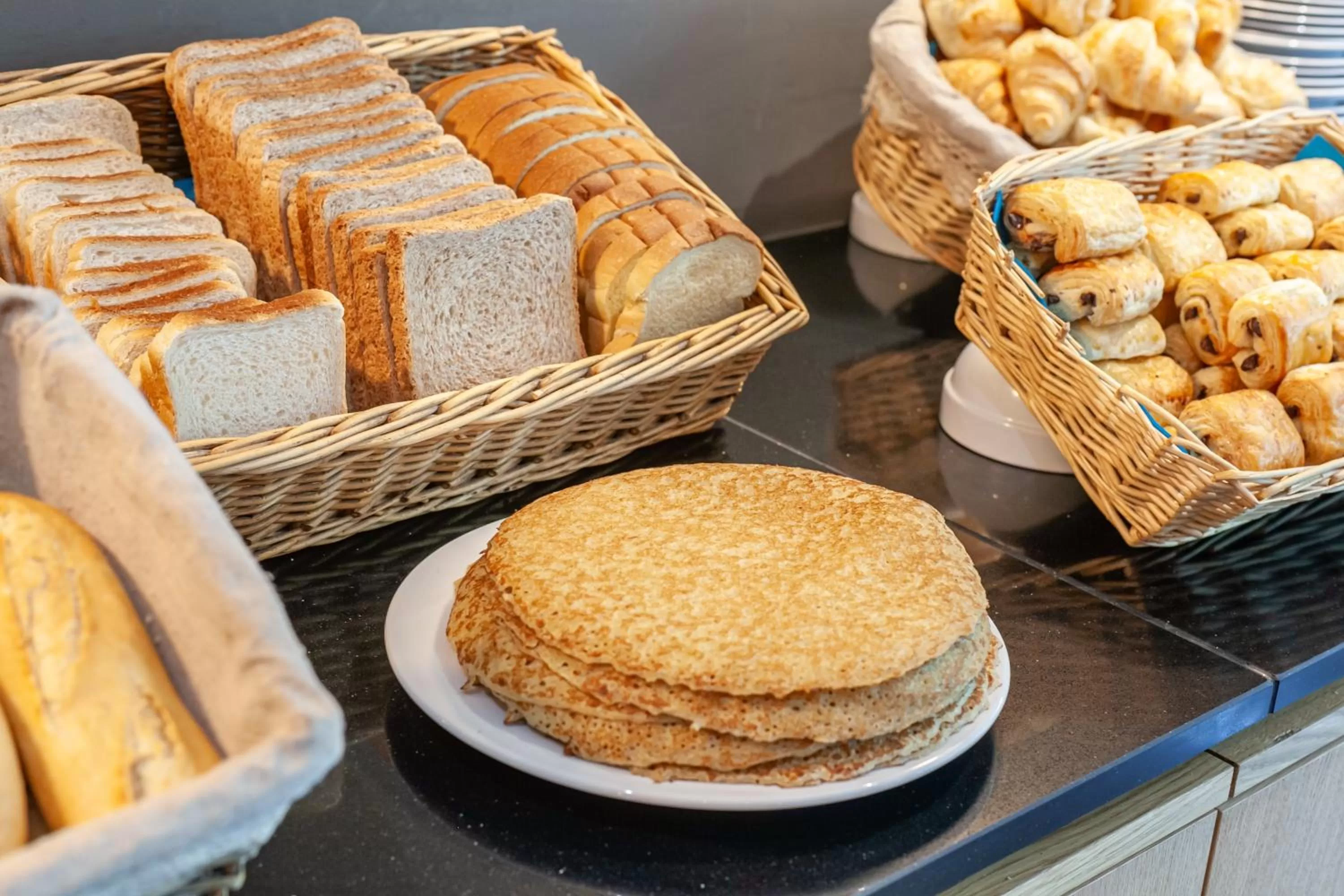 Food in Residhotel Le Grand Prado