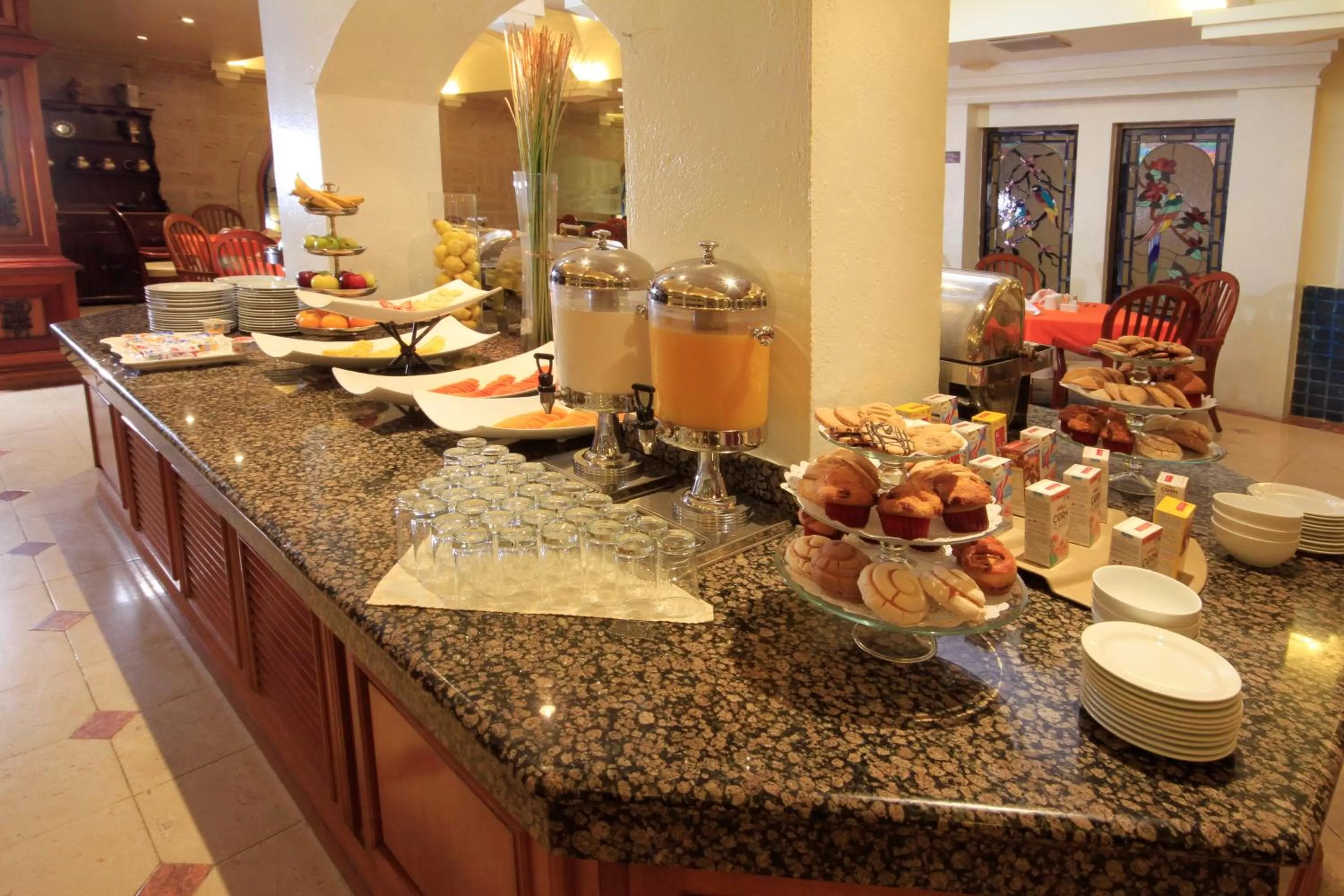 Restaurant/places to eat in Holiday Inn Monclova by IHG