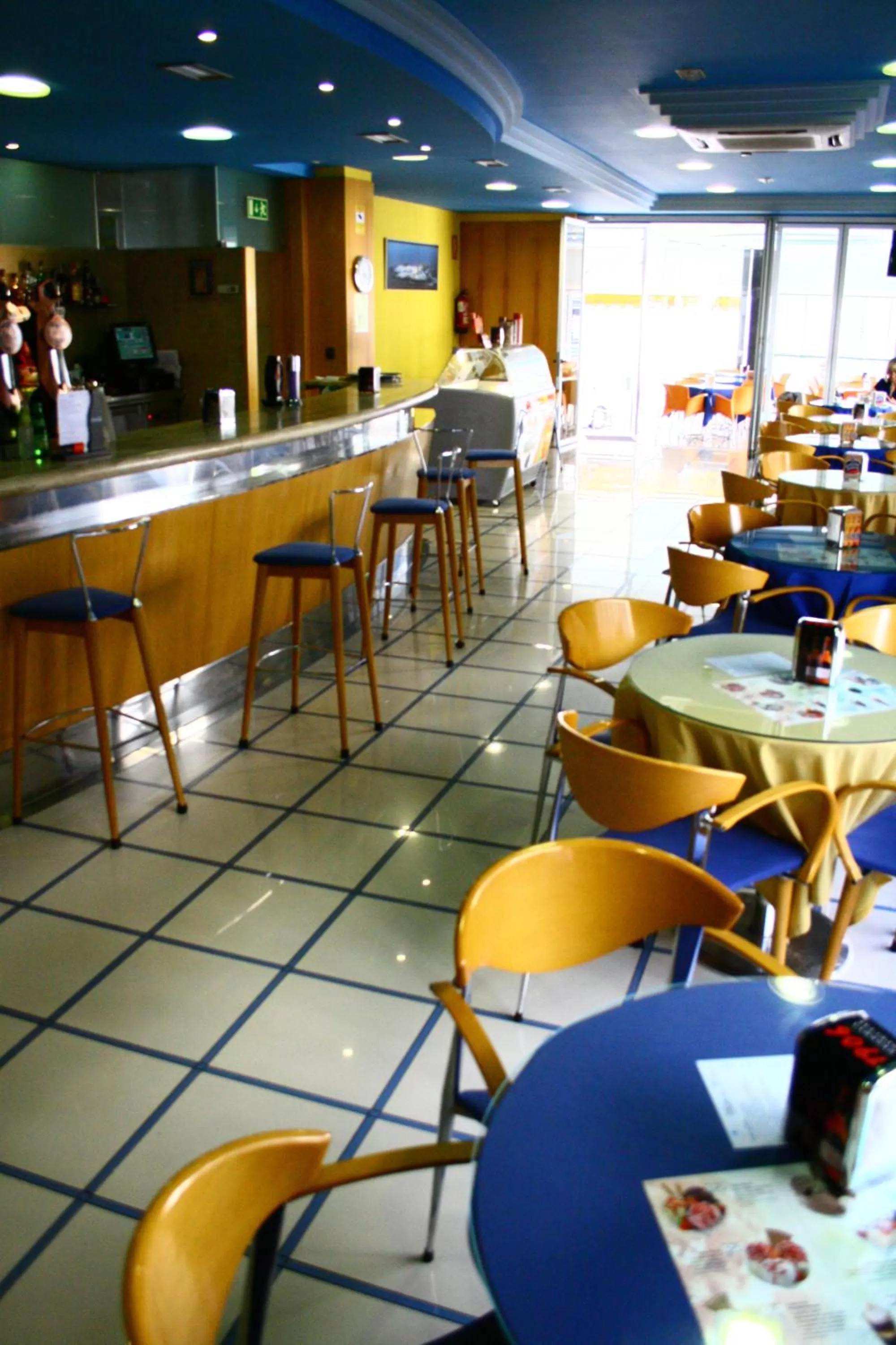 Lounge or bar in Hotel Villa de Marin