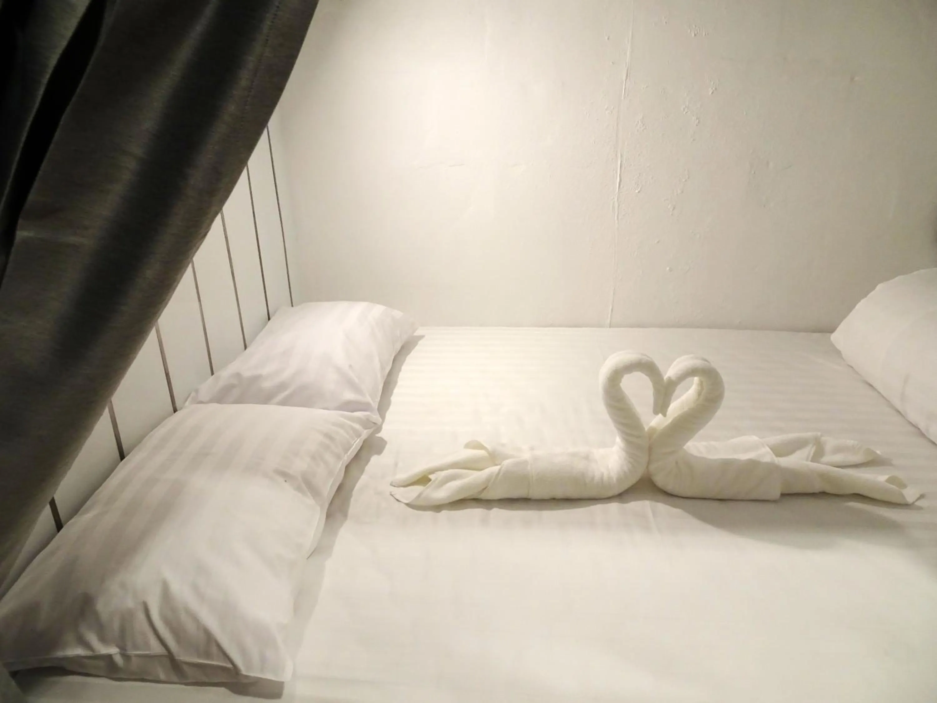 Decorative detail, Bed in What's Up Chiang Mai