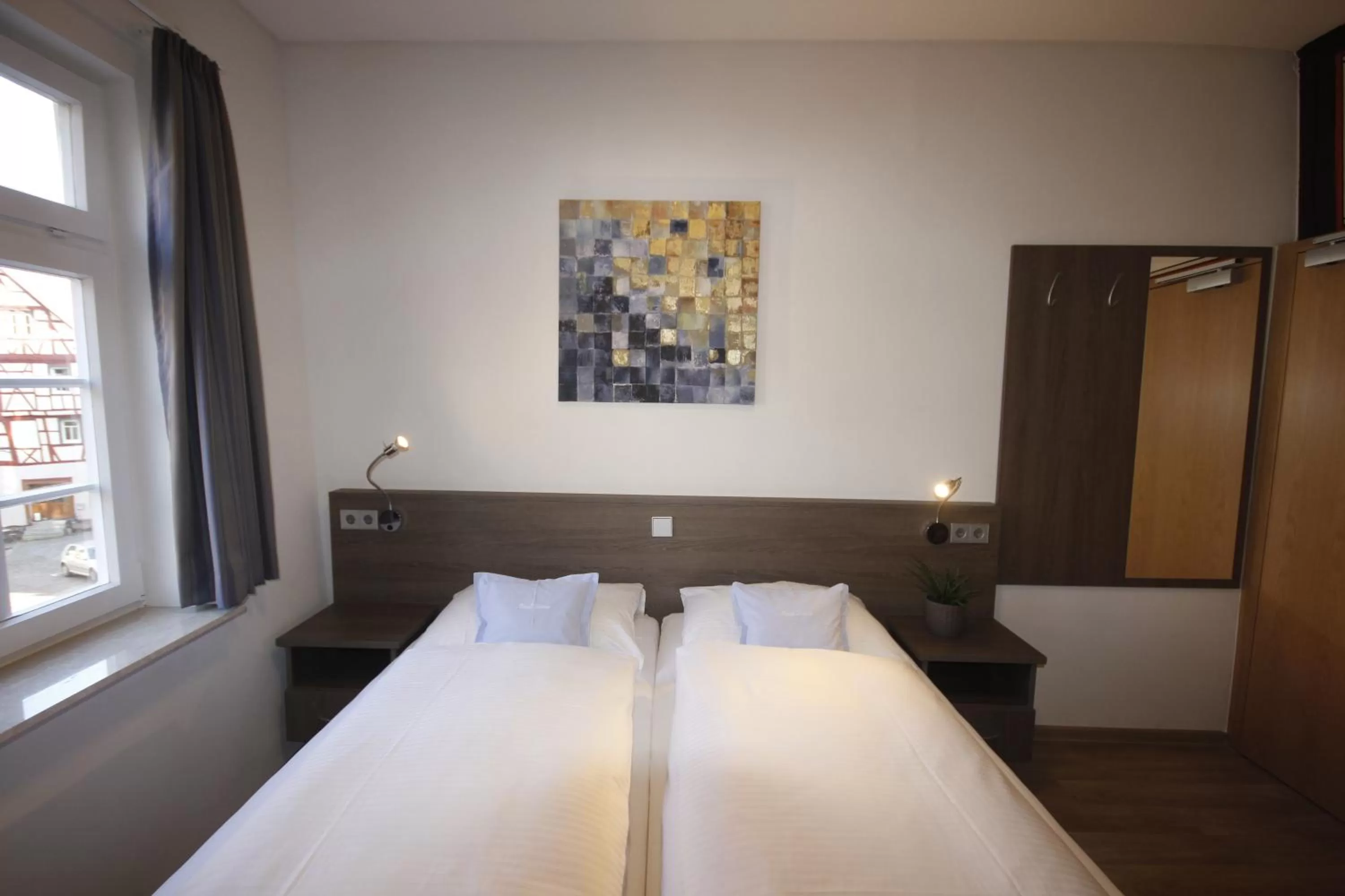 Bedroom, Bed in Gästehaus zur Sonne