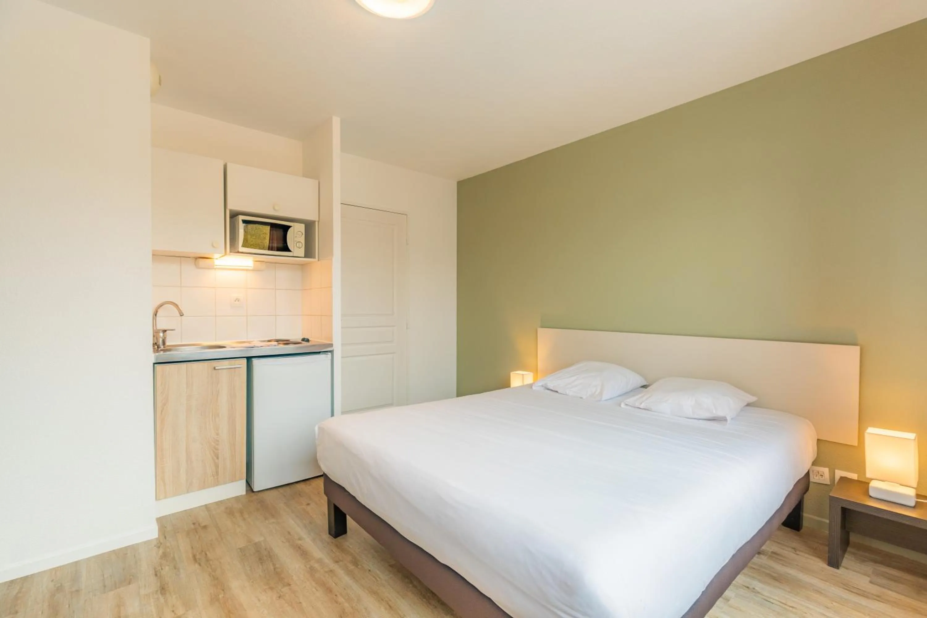 Bed in Appart'City Classic Bourg-en-Bresse