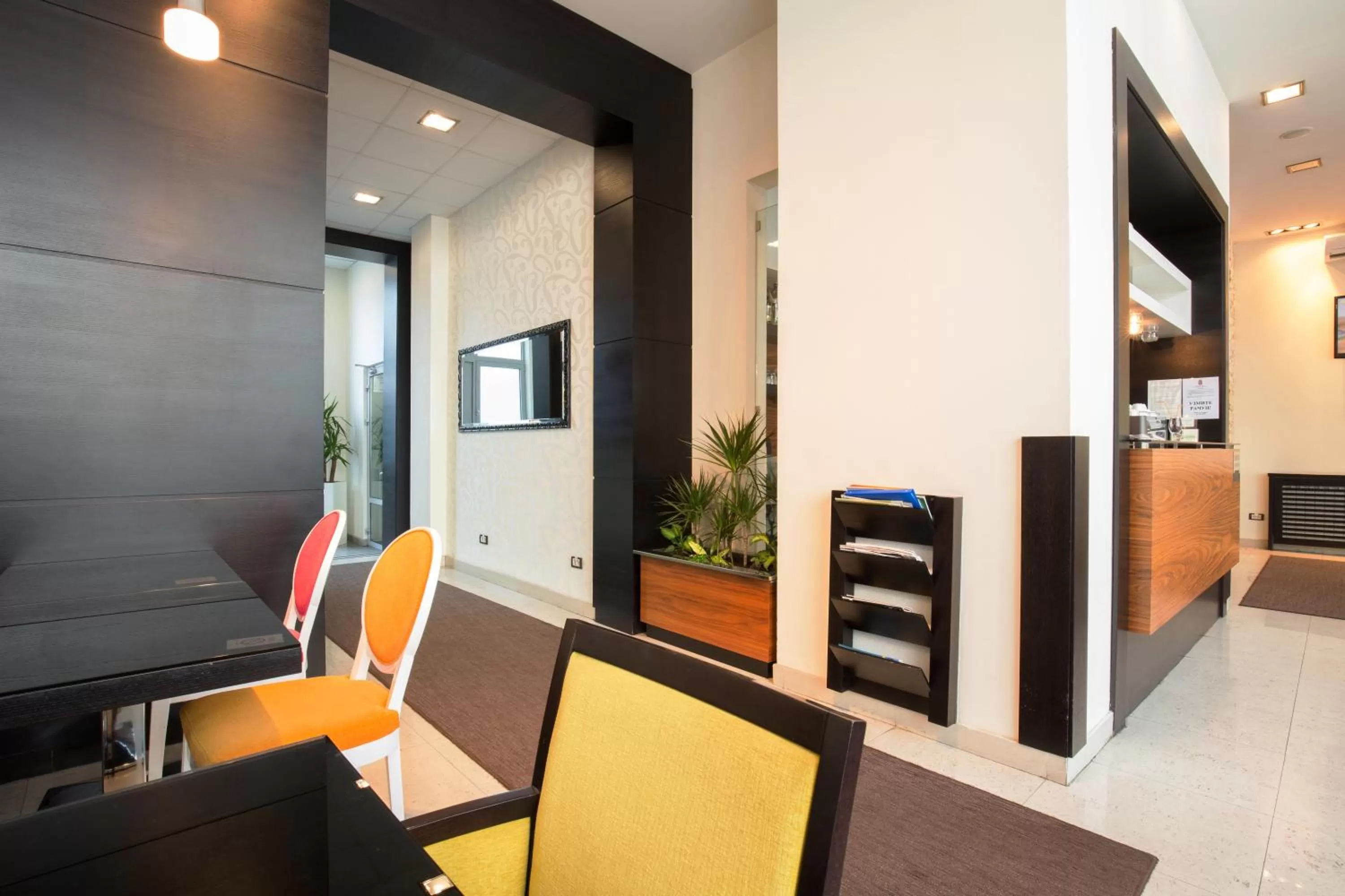 Lobby or reception in Garni Hotel Nevski