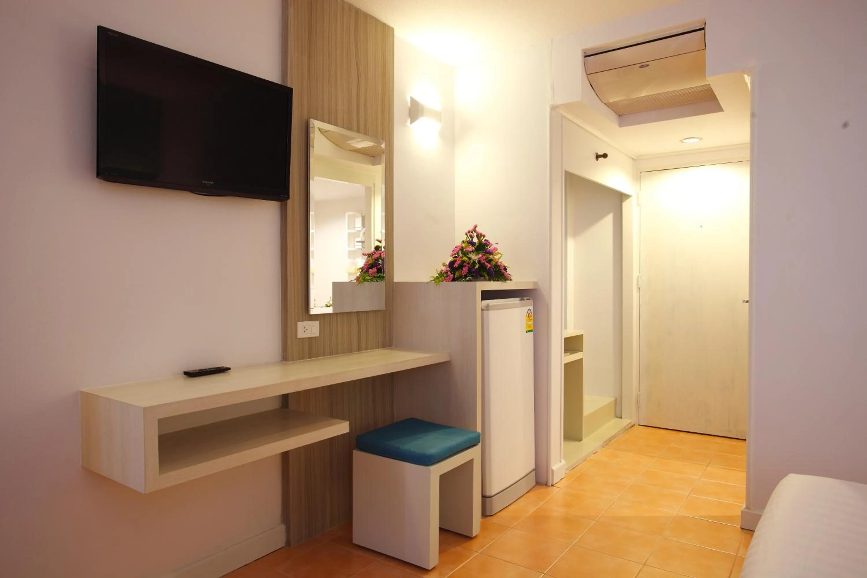 TV and multimedia in ON Hotel Phuket - SHA