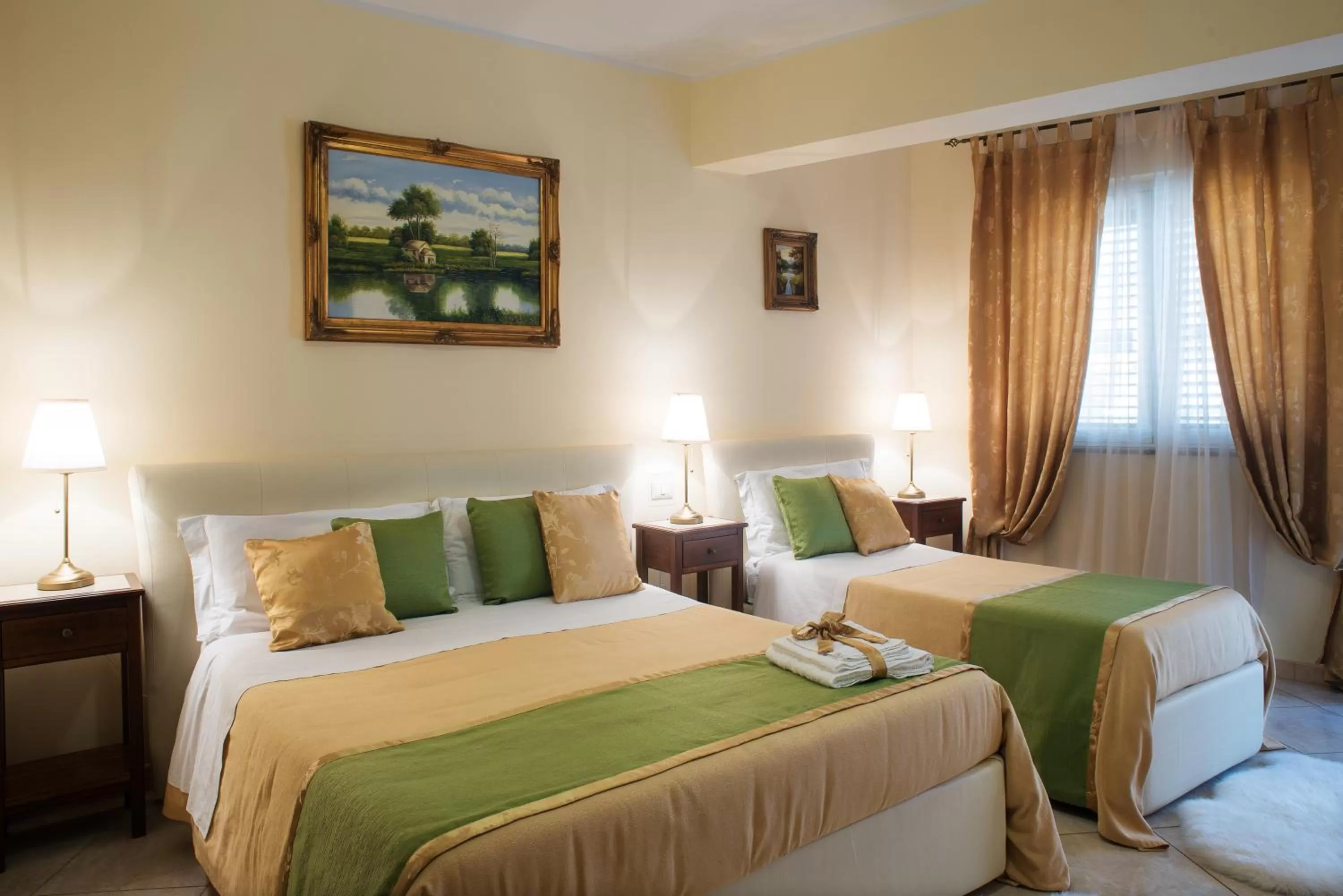 Photo of the whole room, Bed in B&B MareAgrò