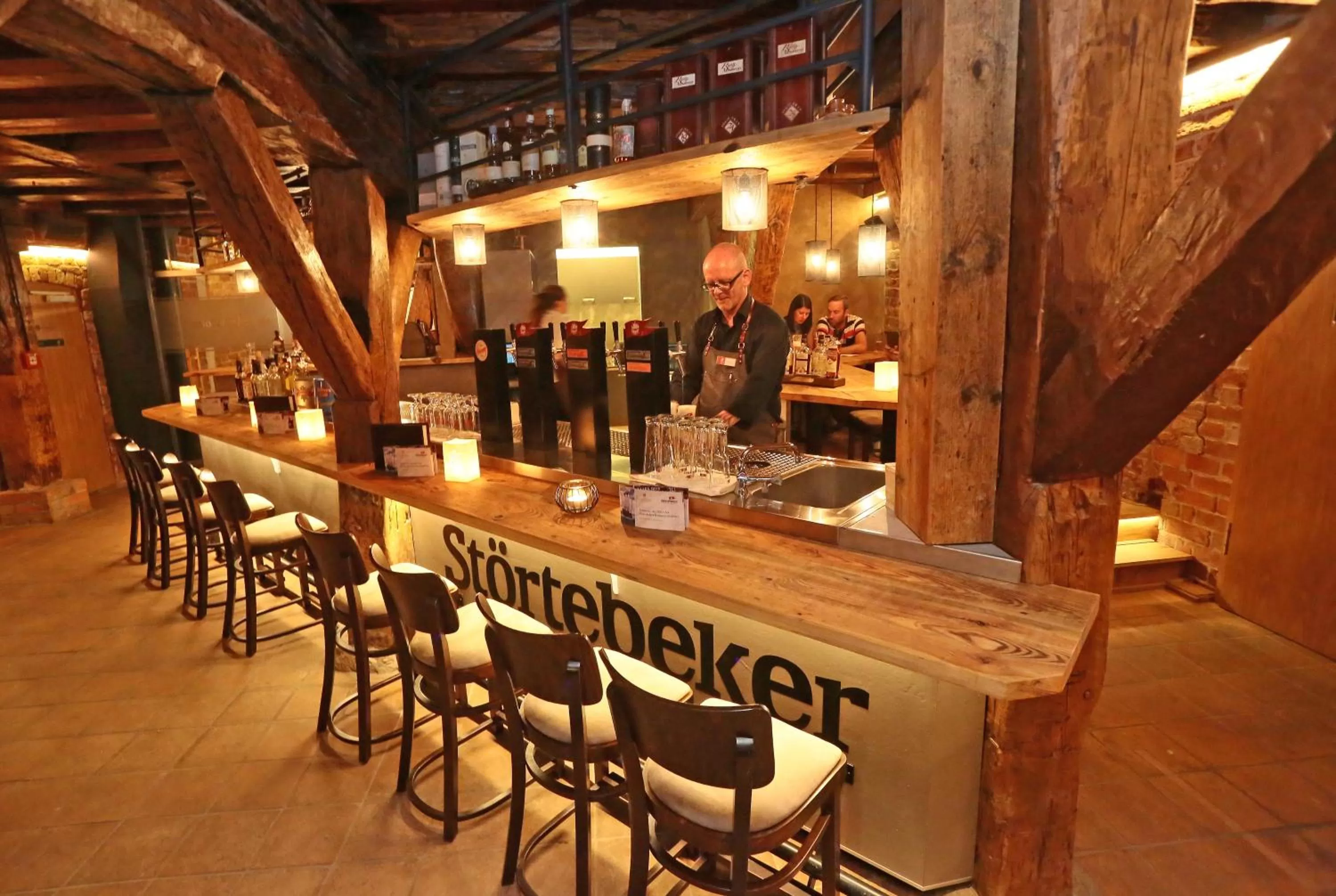 Lounge or bar in Romantik Hotel Scheelehof Stralsund