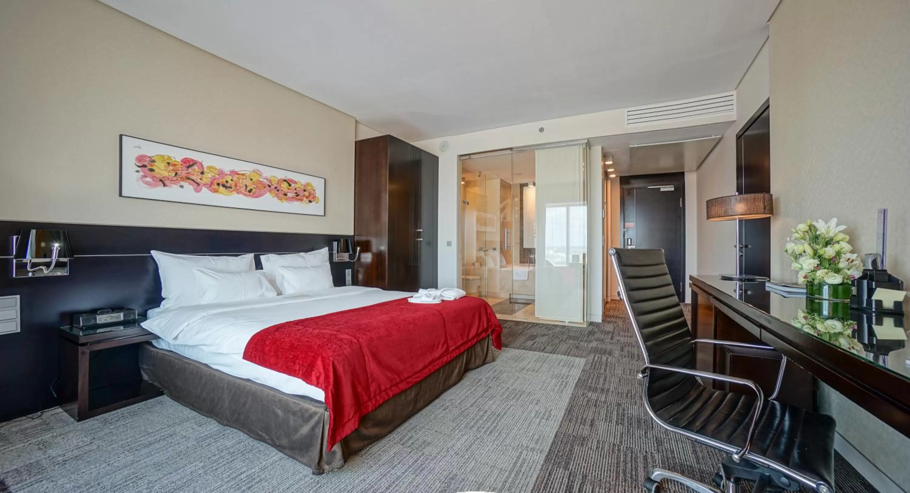 Photo of the whole room, Bed in Andersia Hotel & Spa Poznan, a member of Radisson Individuals