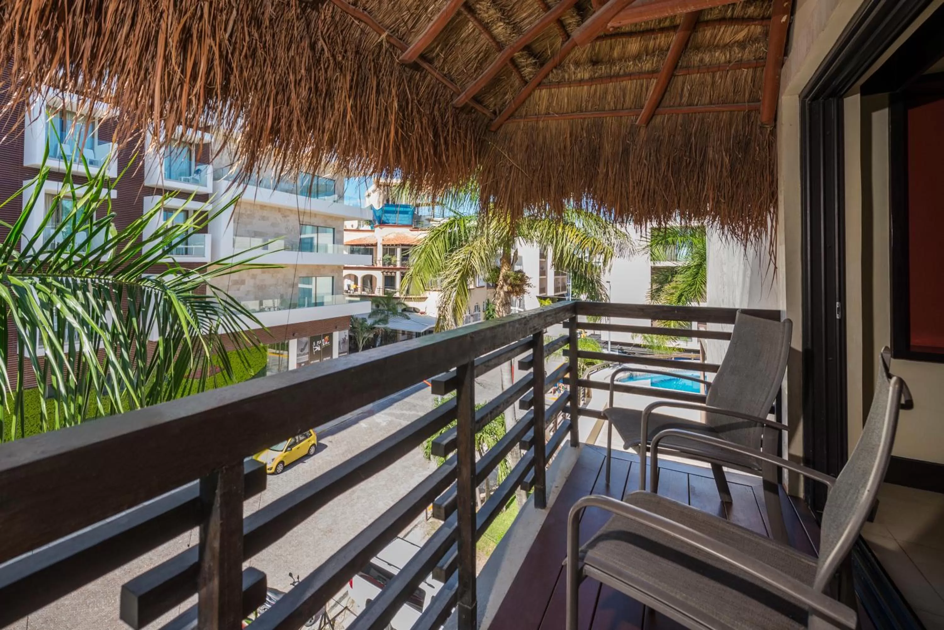 La Divina by Aldea Thai