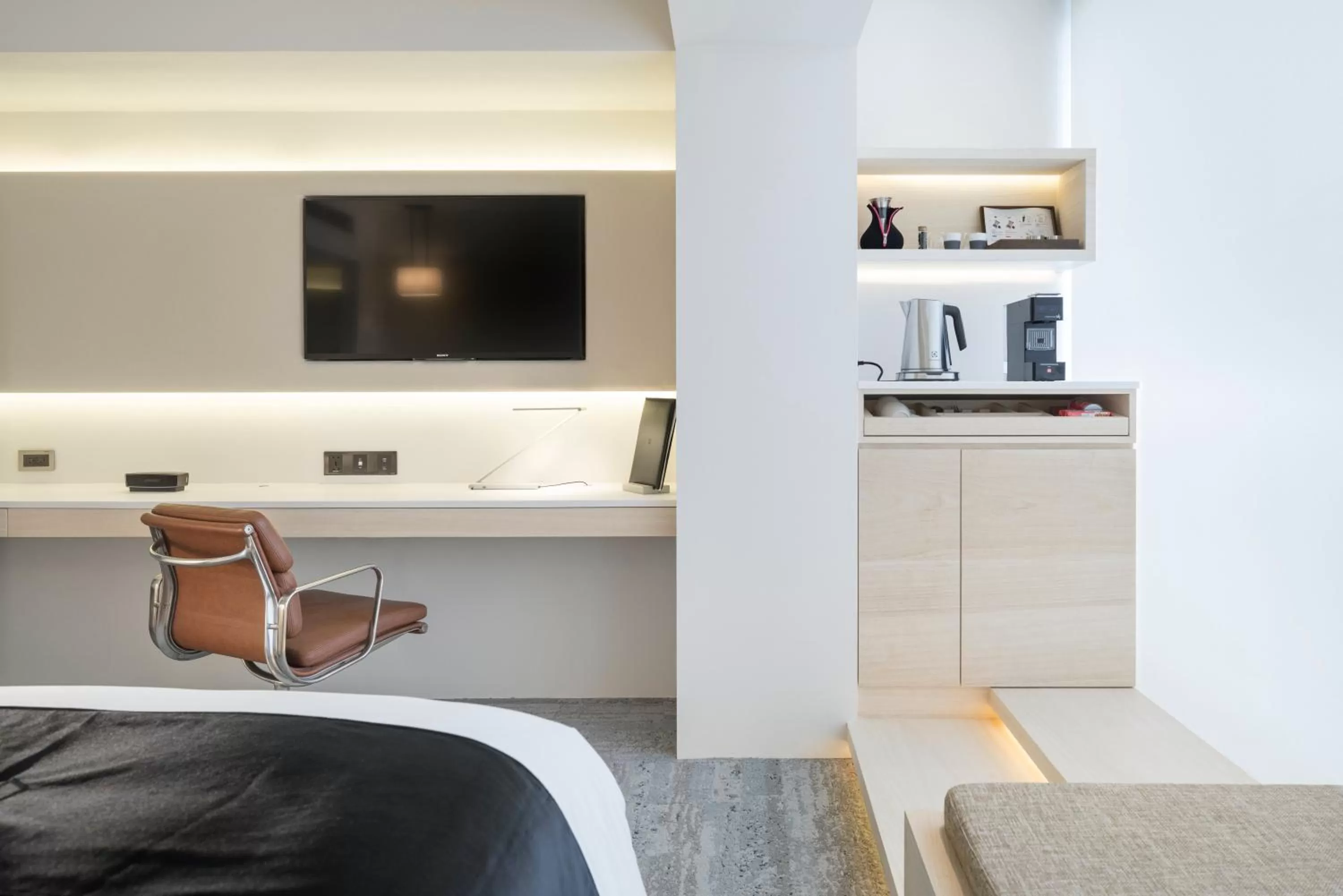 Photo of the whole room in Swiio Hotel Daan