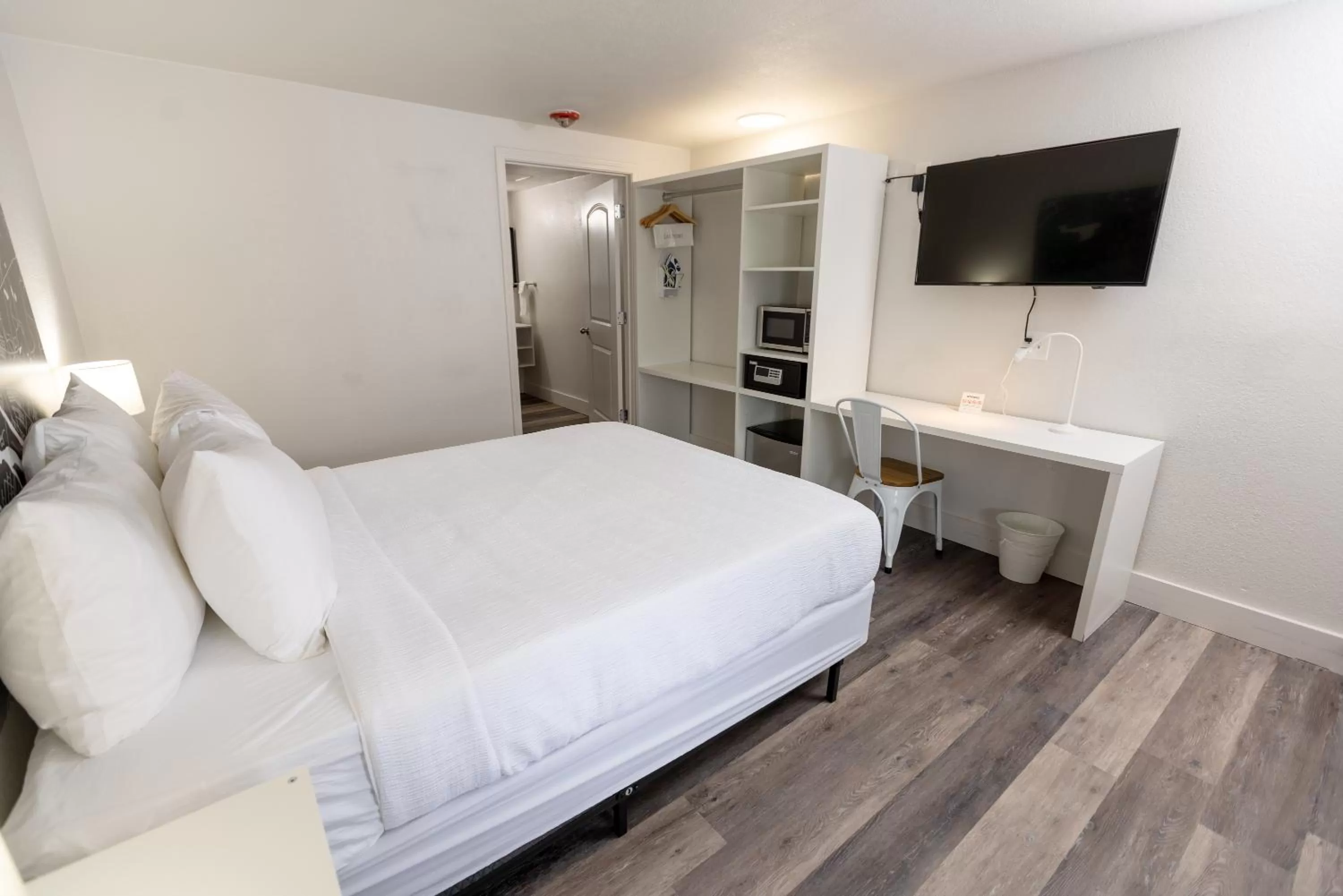 Bed in Oneway Brunswick