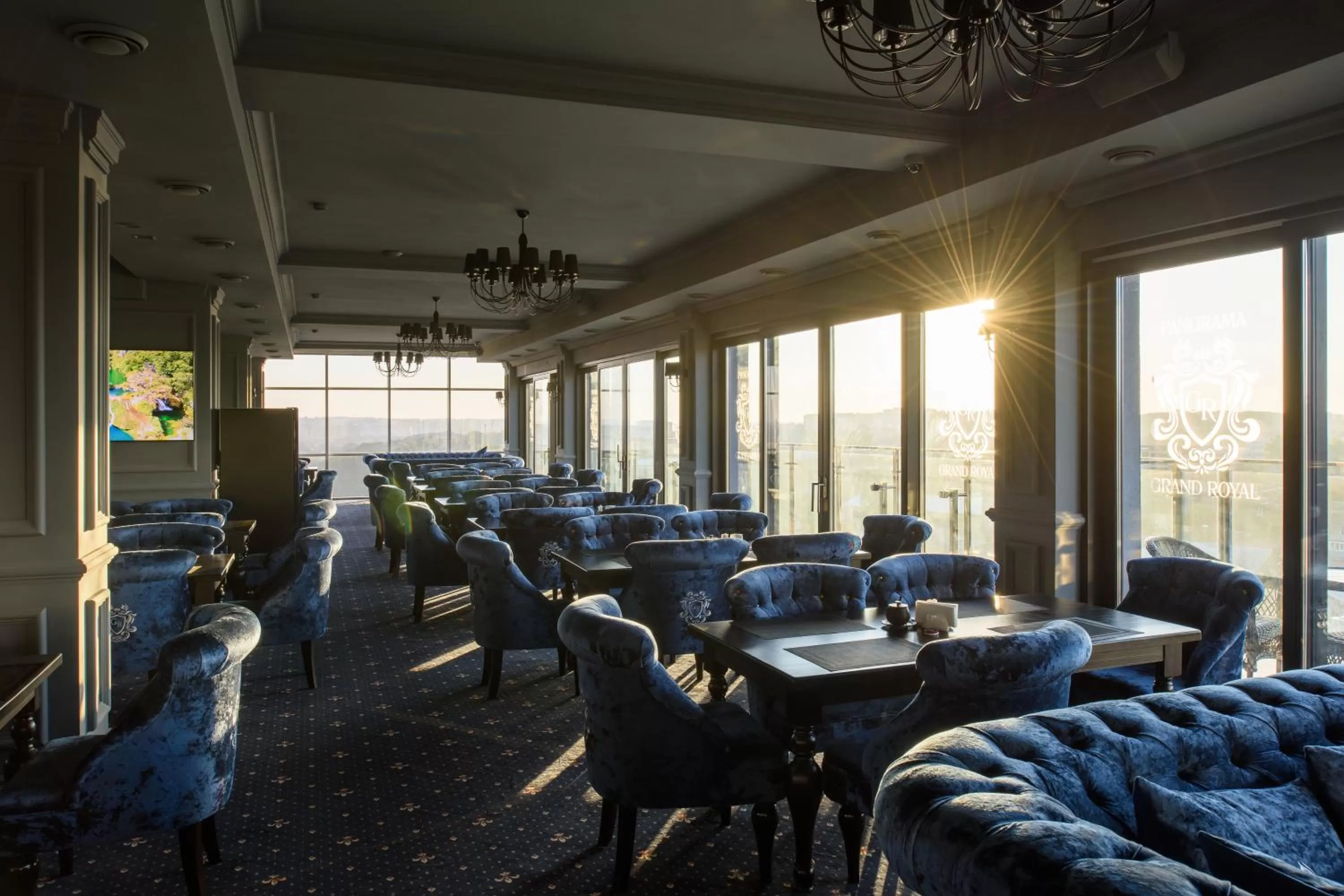 Restaurant/places to eat in Grand Royal