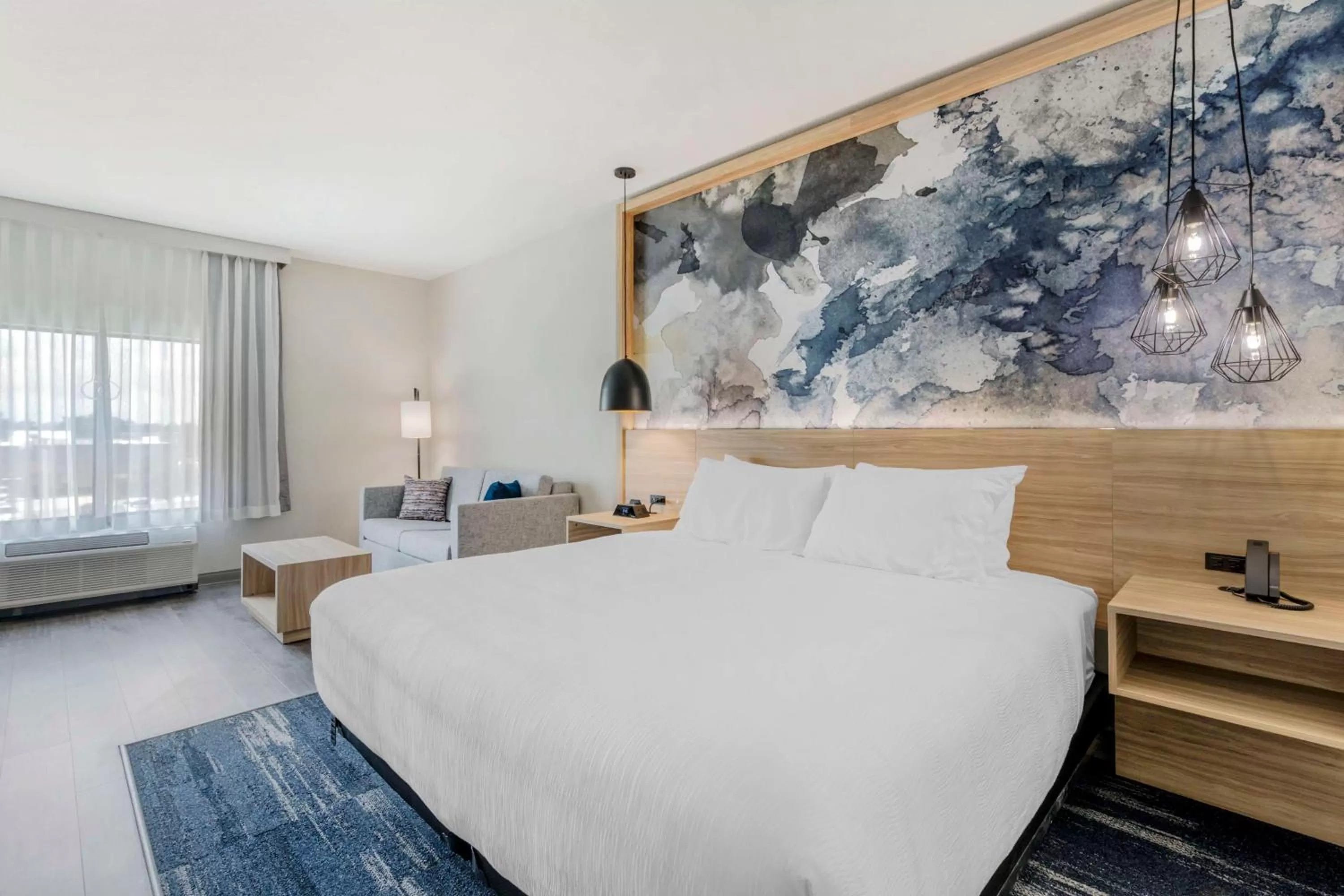 Bedroom, Bed in Best Western Plus Winter Haven Inn & Suites