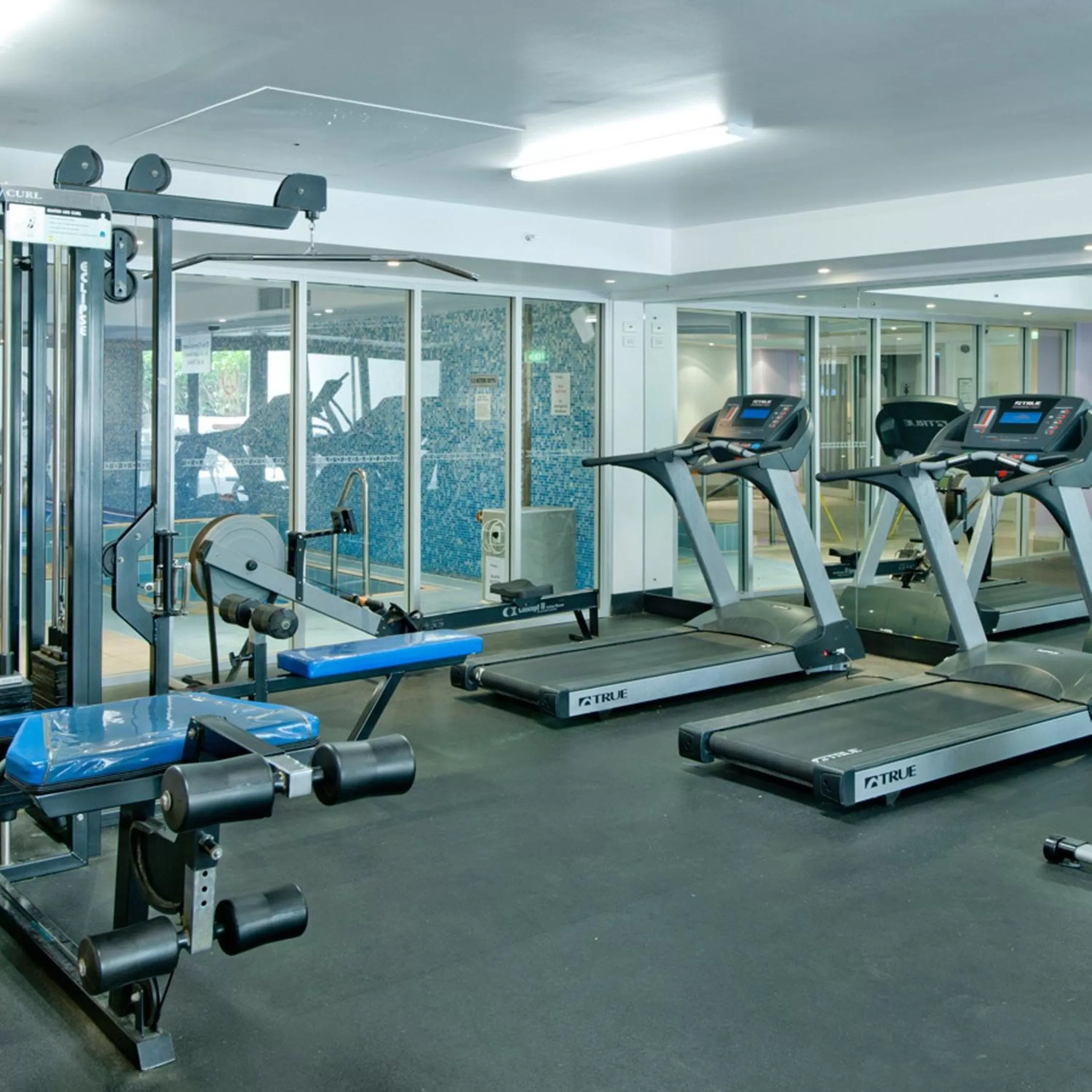 Fitness centre/facilities in Mantra Chatswood