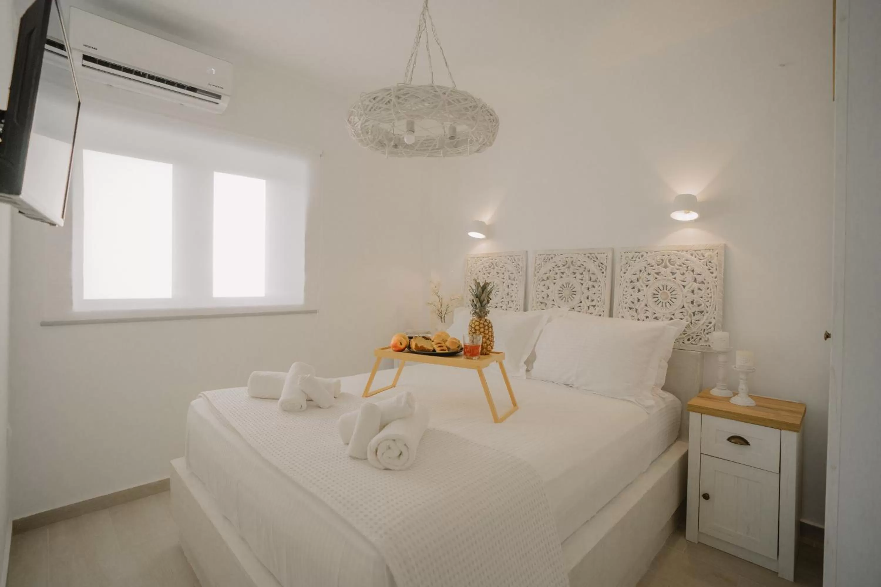 Bedroom, Bed in MIRAMAR KARYSTOS