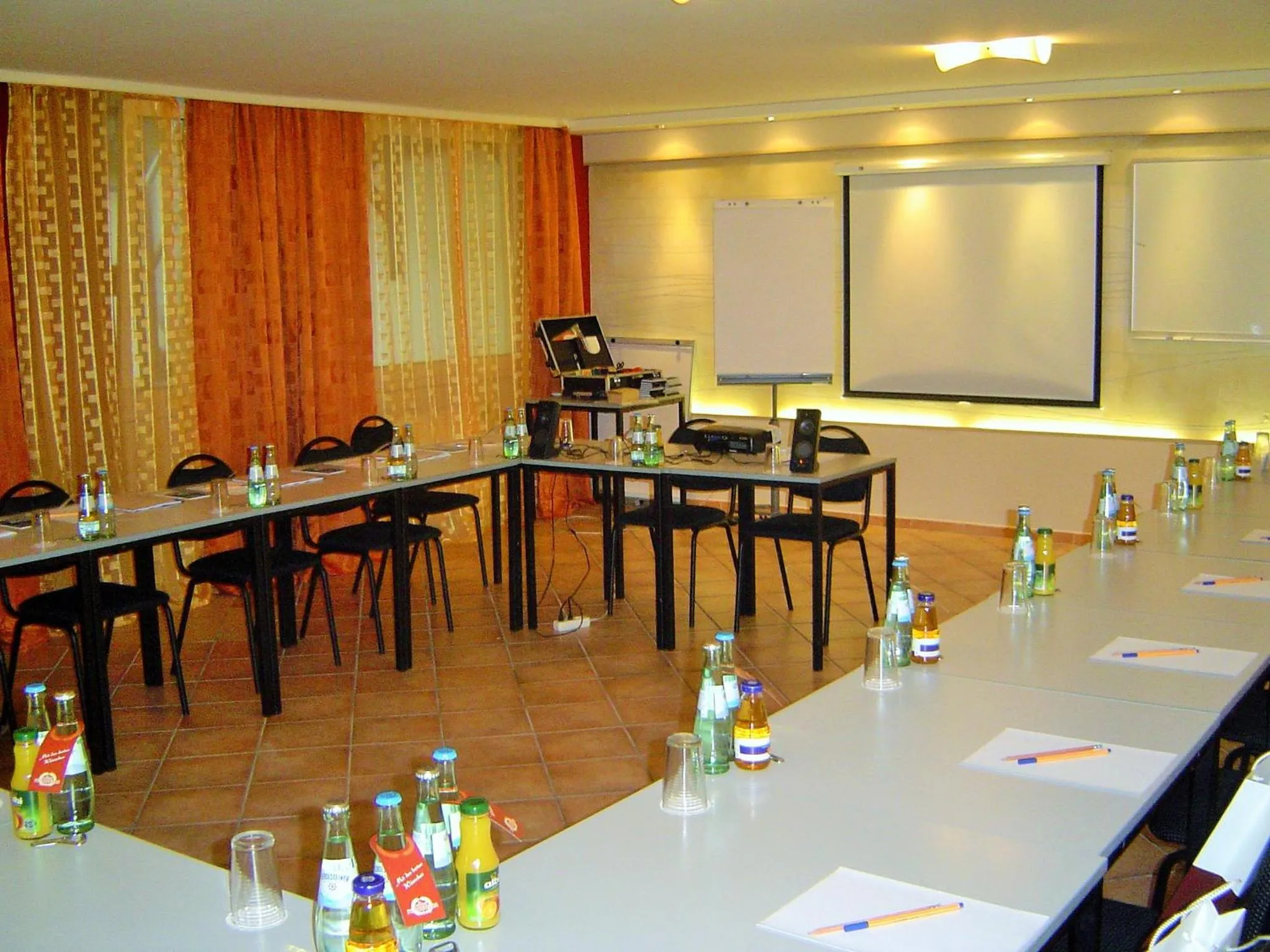 Meeting/conference room in Atomis Hotel Düsseldorf City
