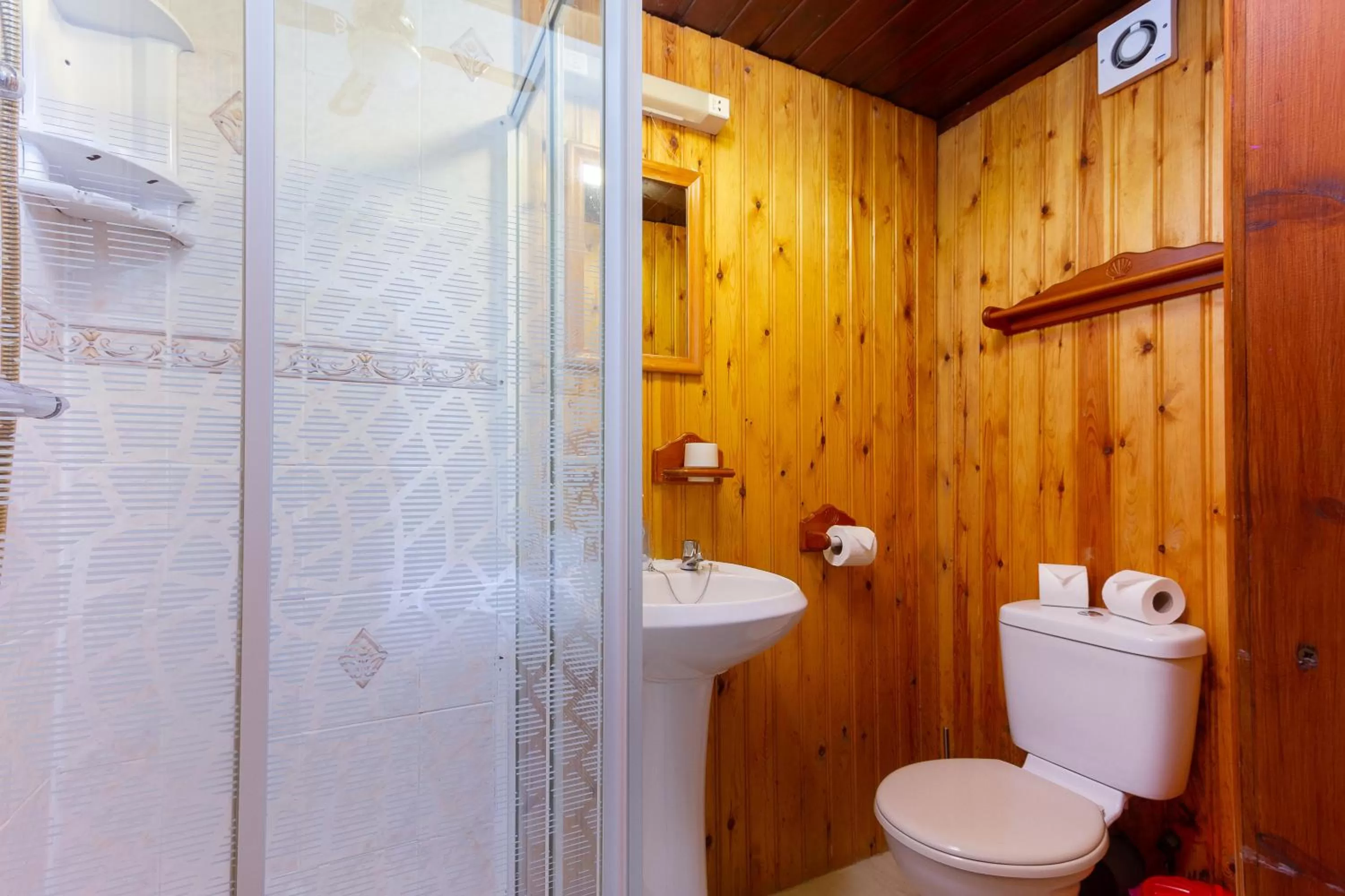 Property building in The Norwood Hotel for Groups-Blackpool Party Weekends