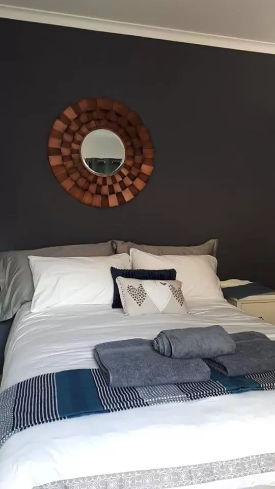 Bedroom, Bed in Oppermans Villa