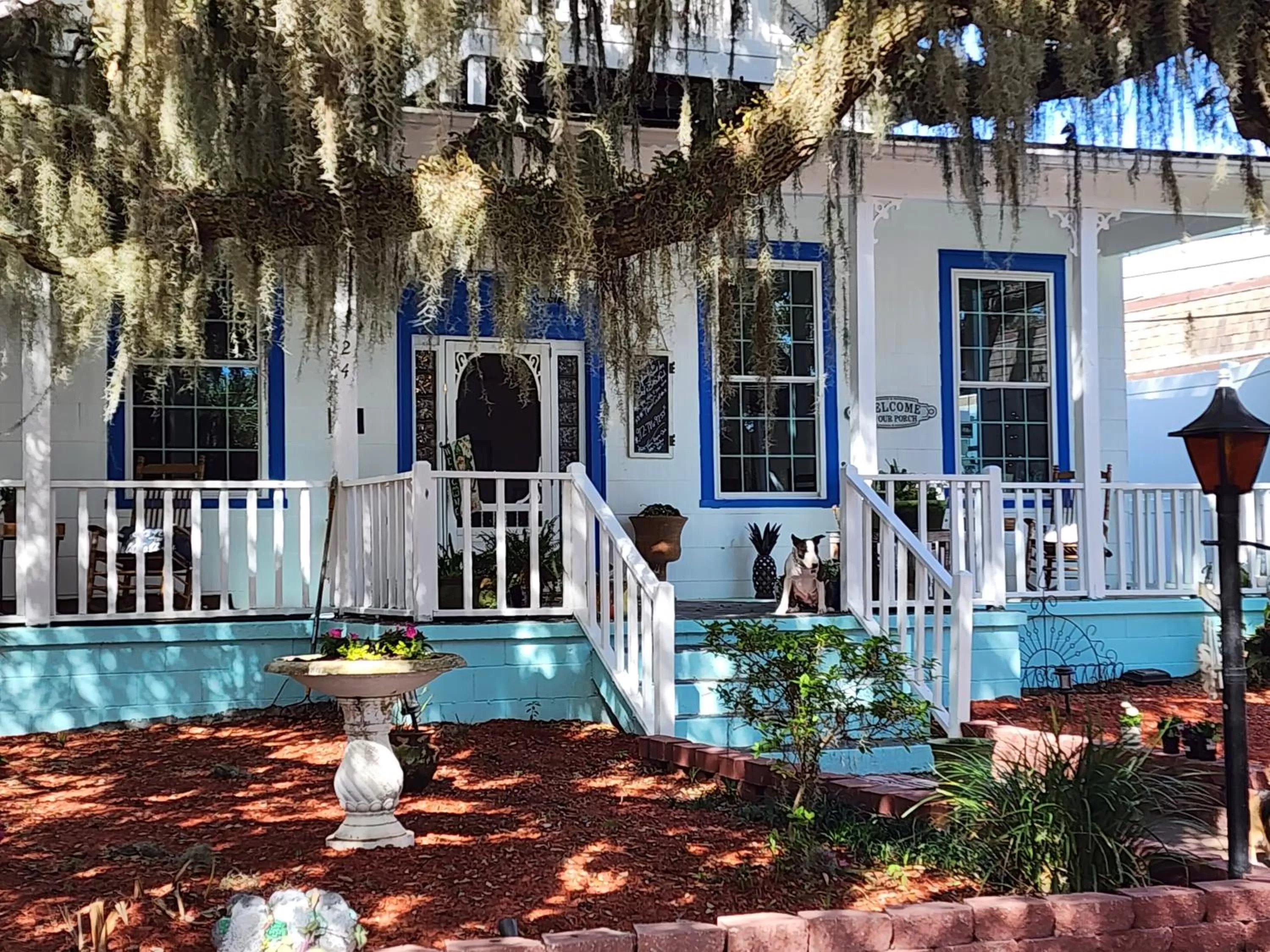 Property Building in Tybee Island Inn Bed & Breakfast