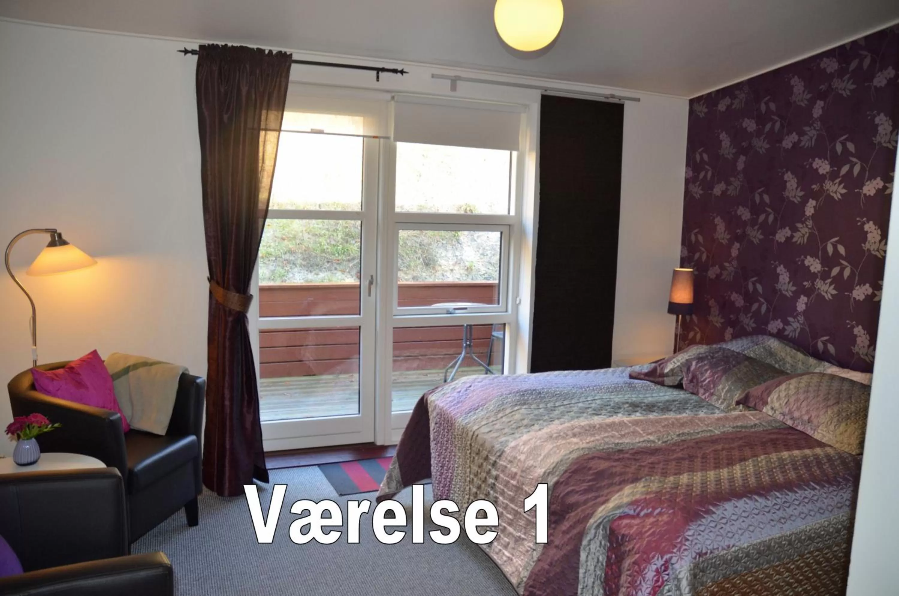 Bed in Bromølle Kro