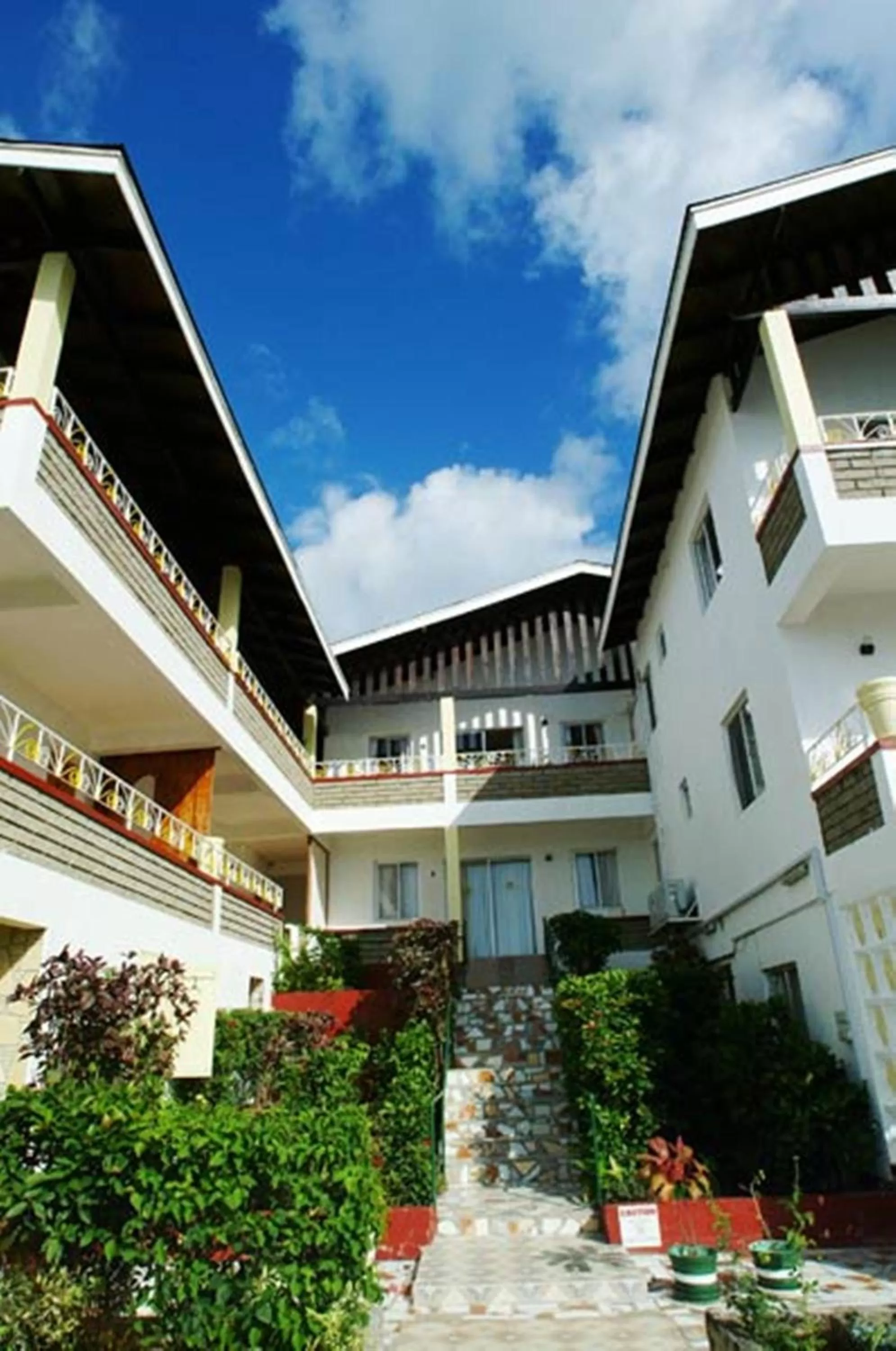 Property building in Gem Holiday Beach Resort