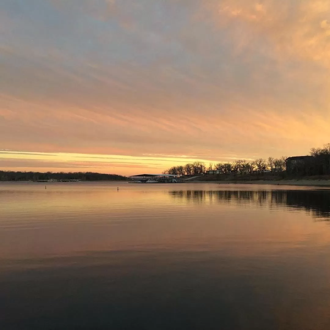 Spring in Calm Waters Resort