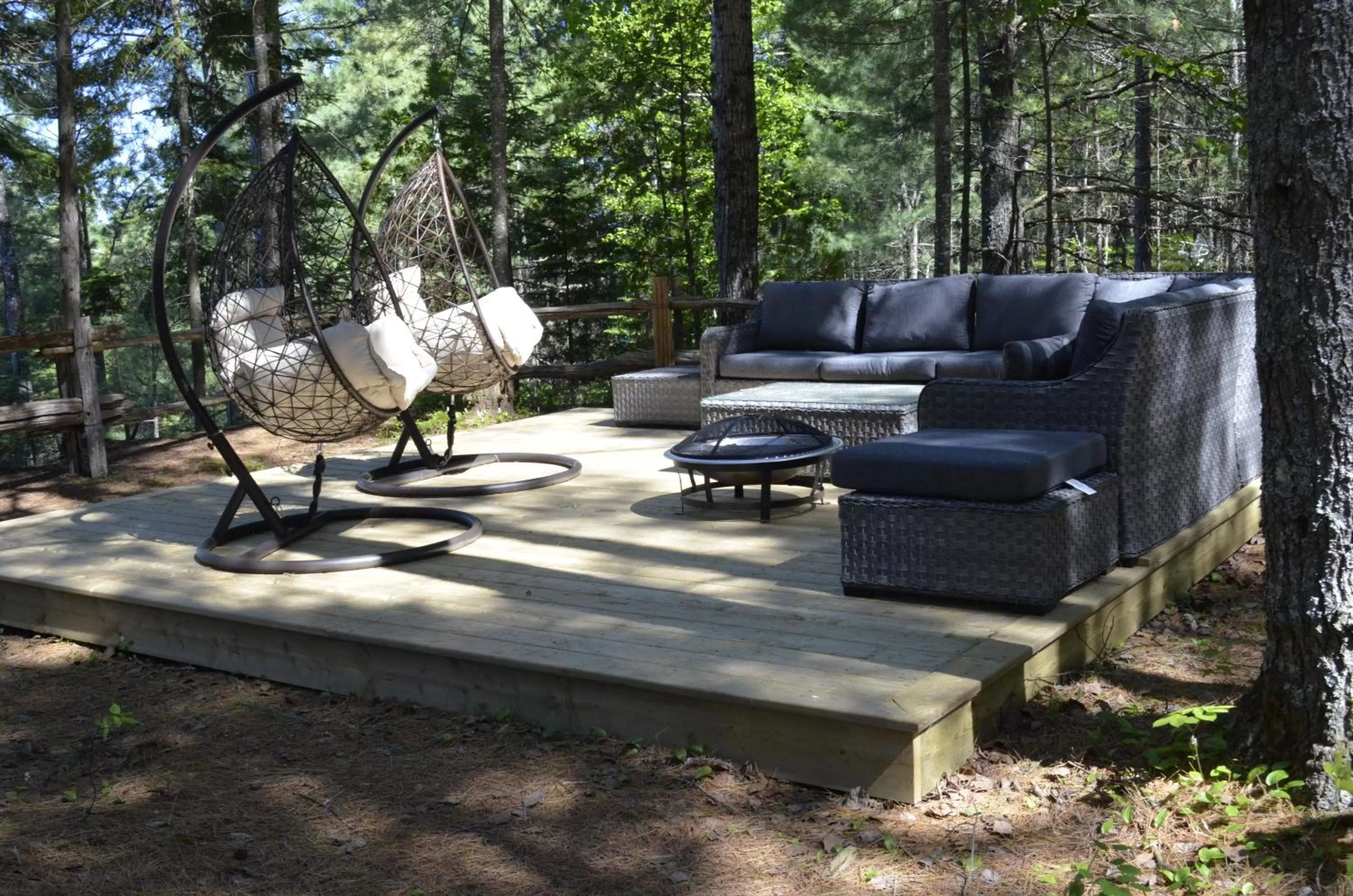 Patio in Auberge le Cosy Tremblant