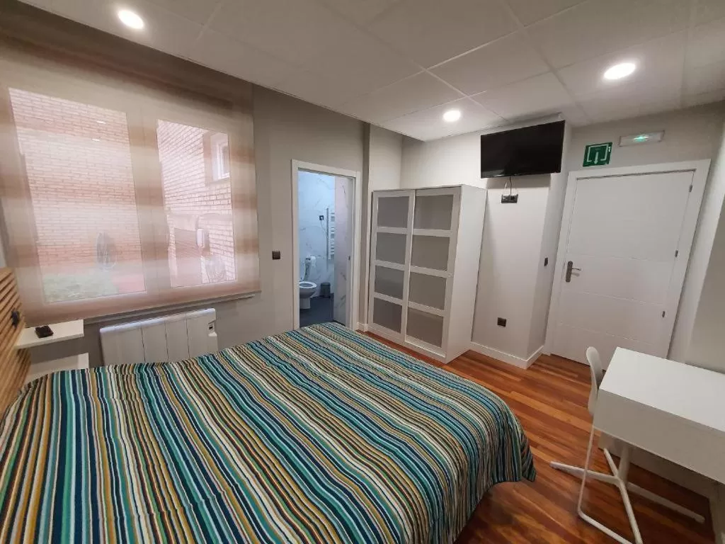 Bed in Guggenheim Riverview 5 Bedrooms