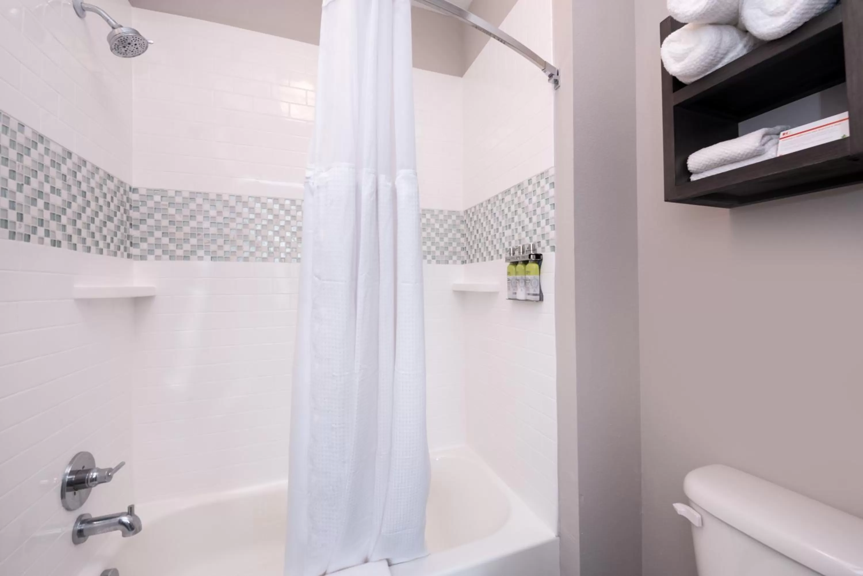 Bathroom in Staybridge Suites - Lake Charles by IHG