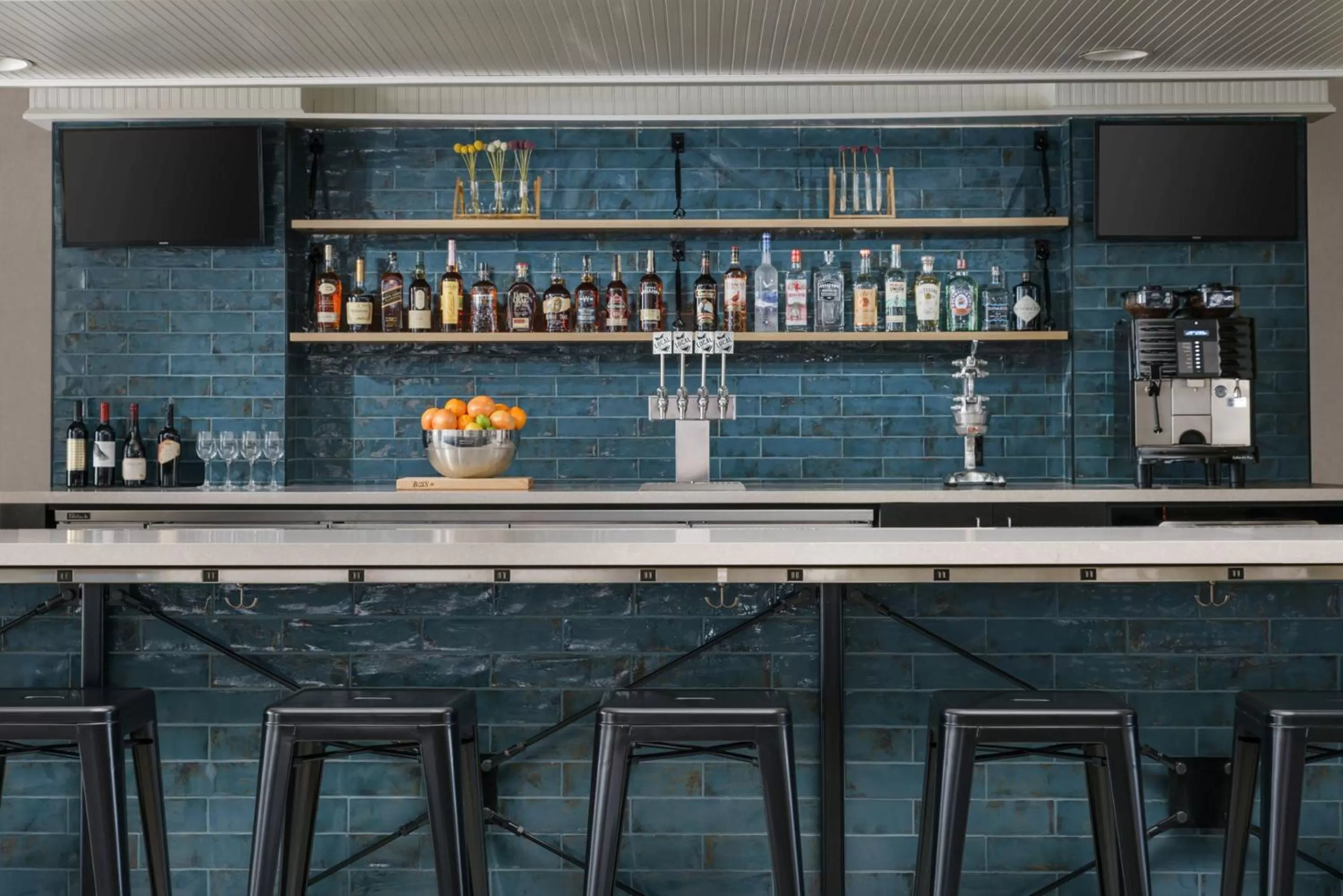 Lounge or bar in Hotel Caza Fisherman's Wharf