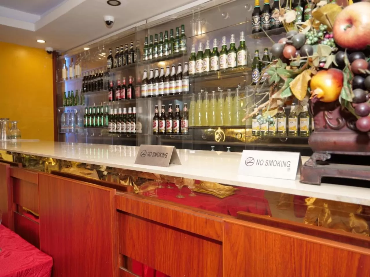 Lounge or bar in Marriot Metropolitan Hotel