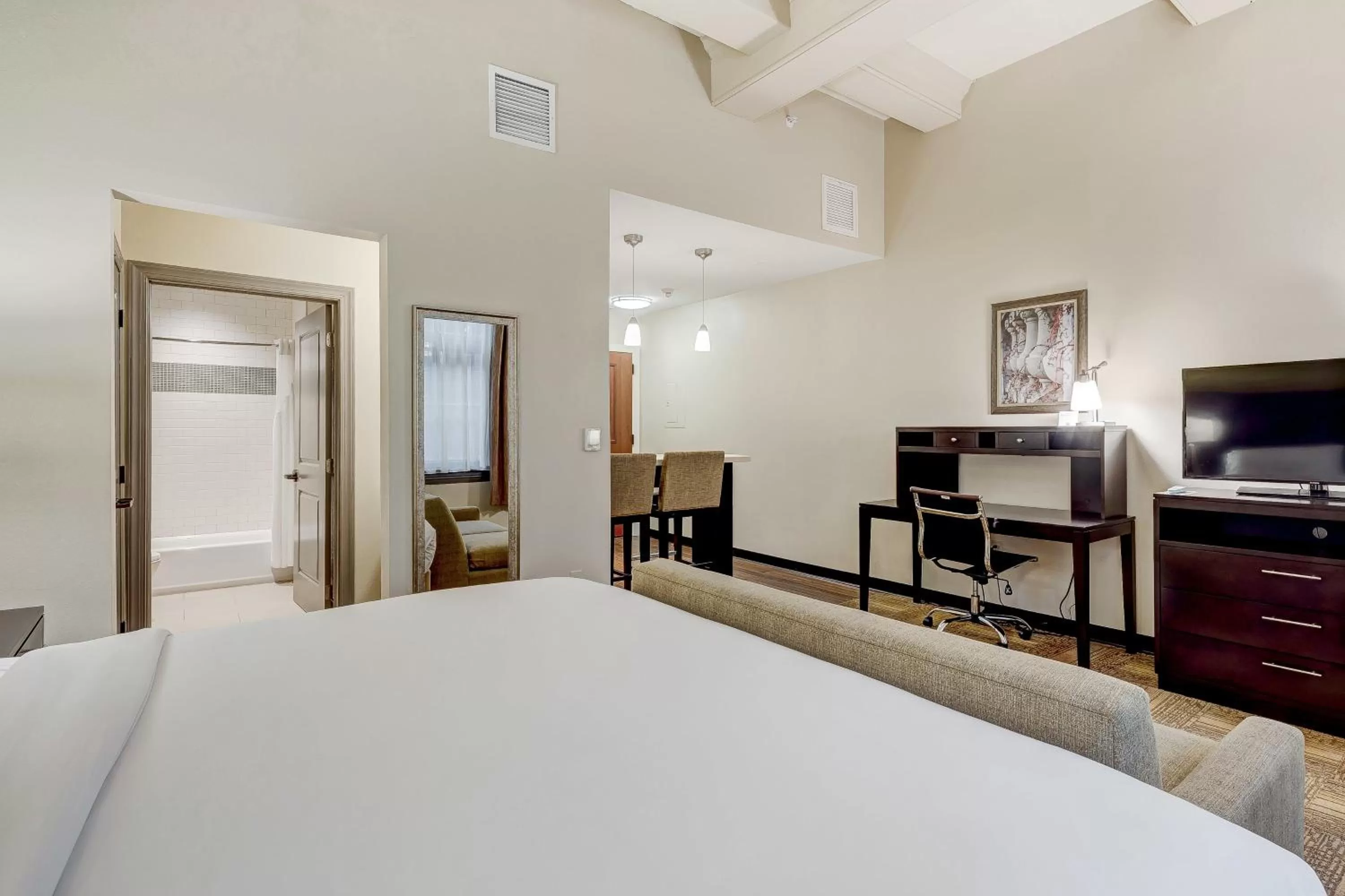 Photo of the whole room, Bed in Staybridge Suites Baltimore - Inner Harbor by IHG