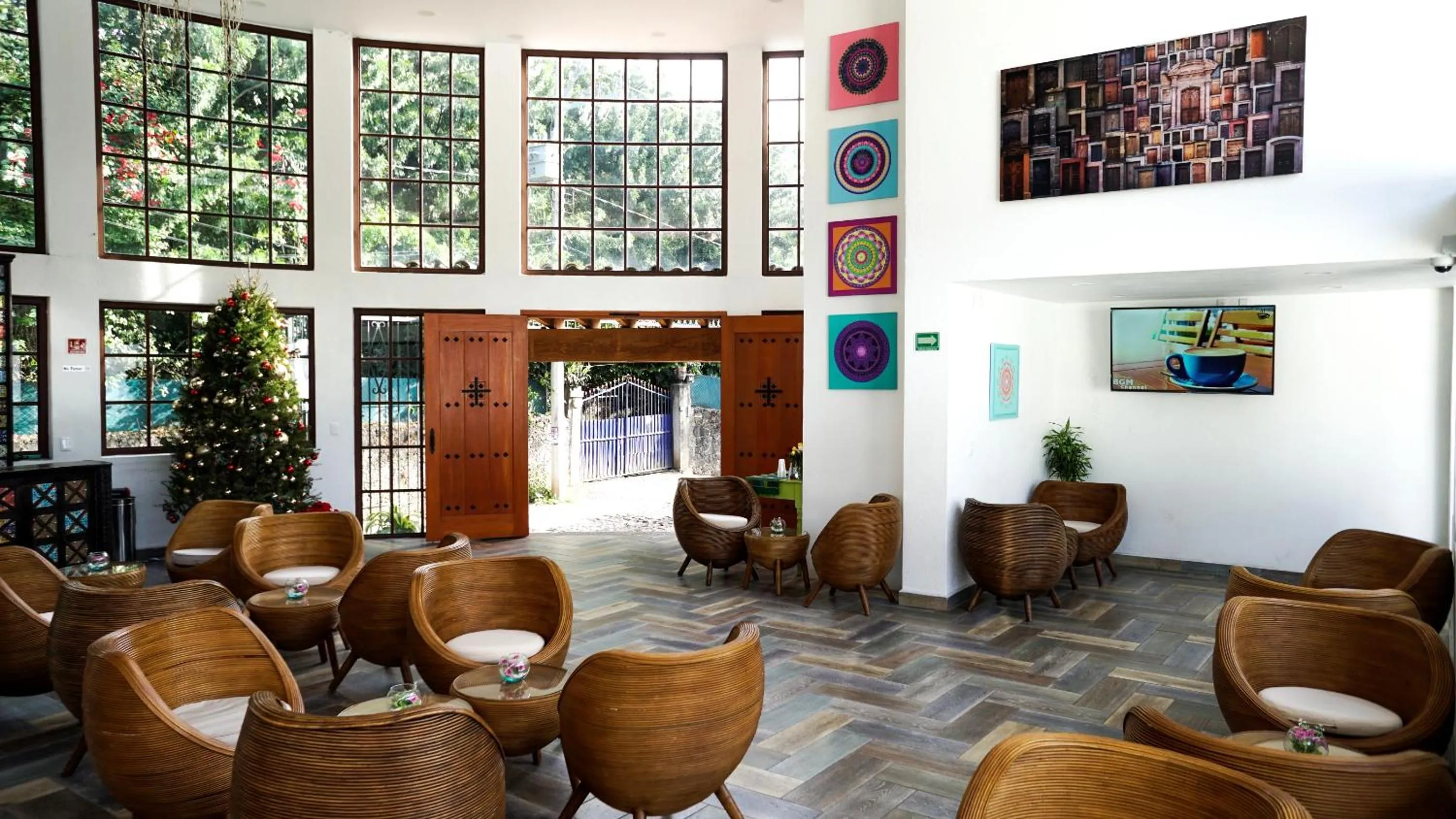 Living room in Hotel Las Puertas de Tepoztlan