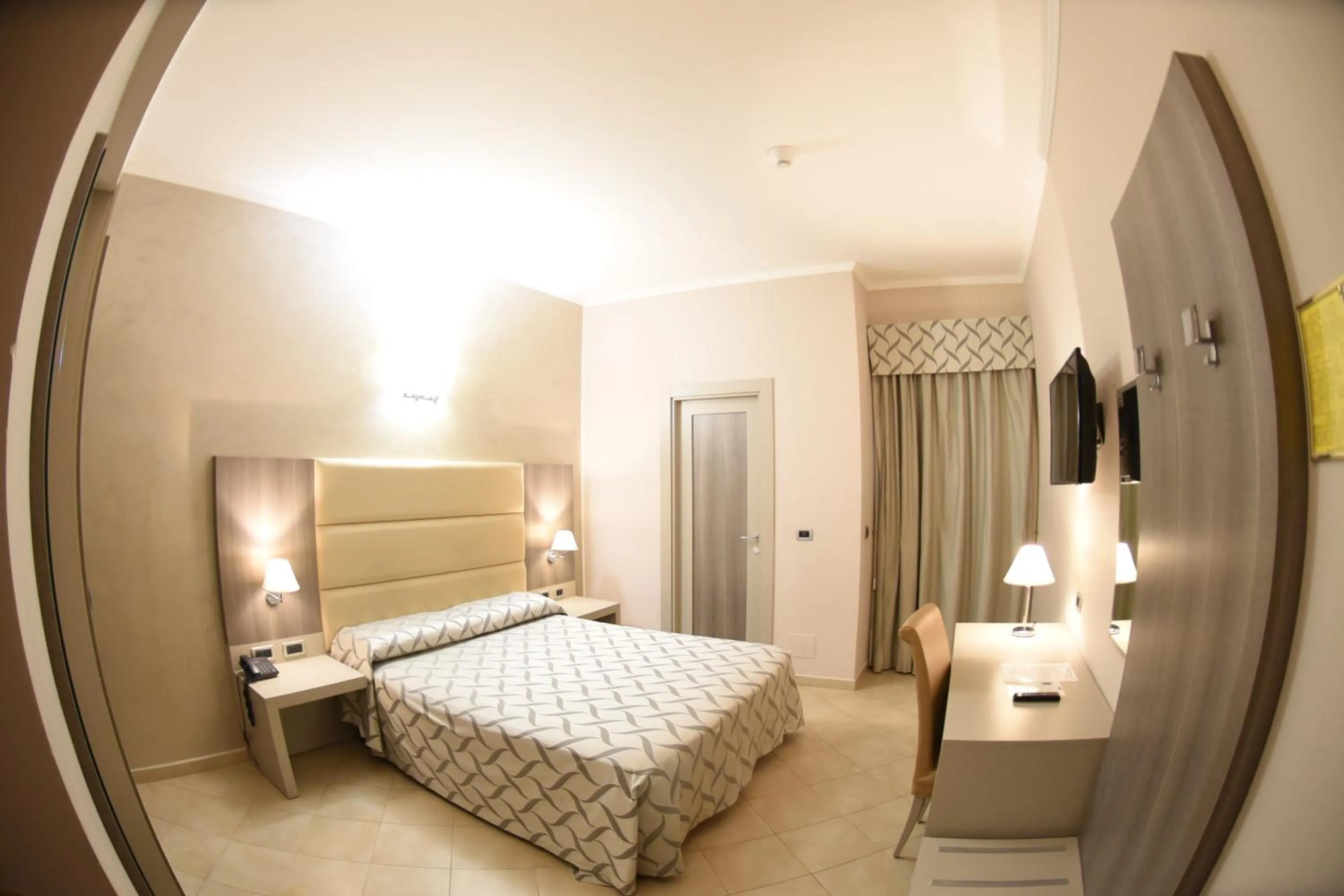 Bedroom, Bed in Hotel Niagara