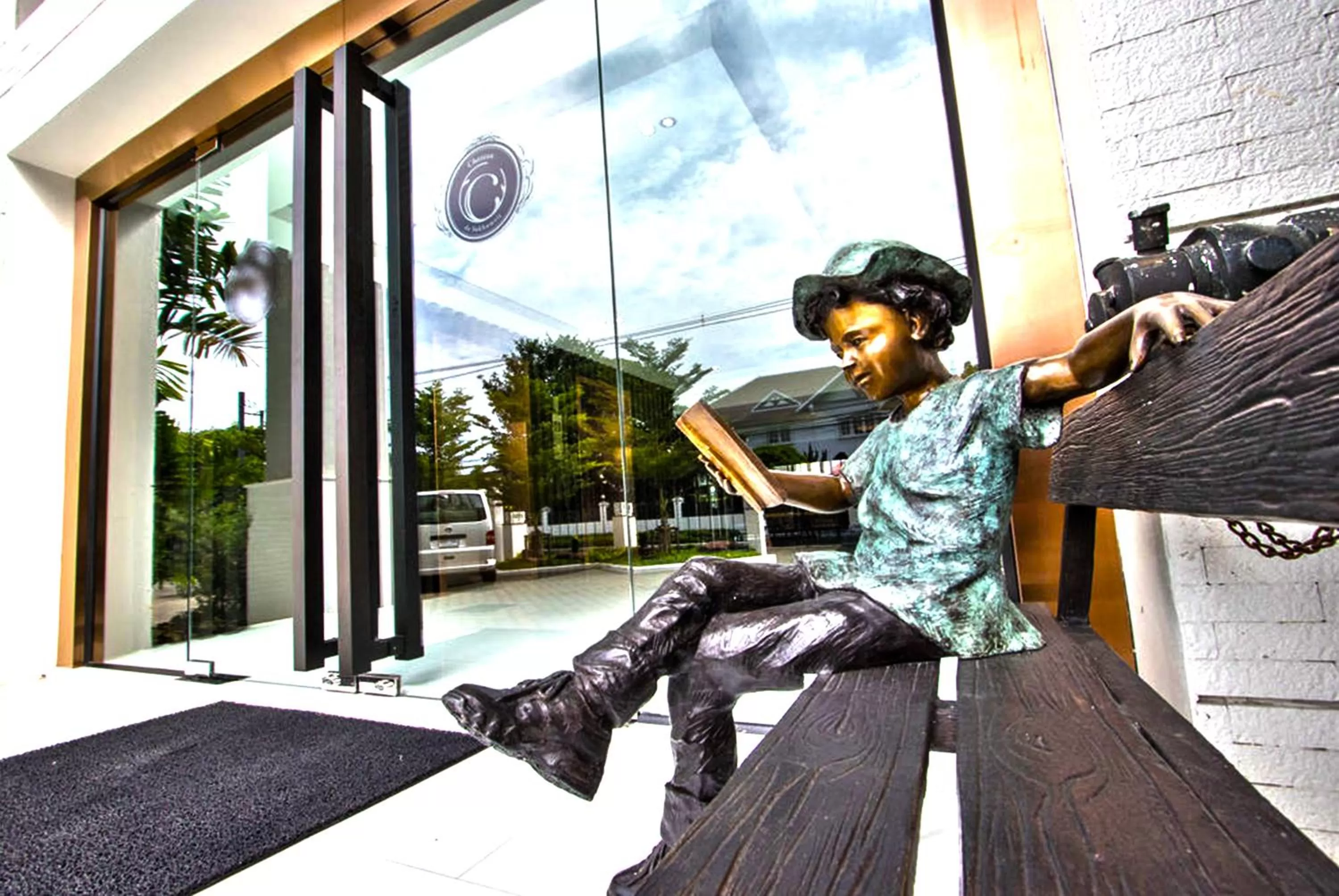 Chateau de Sukhumvit