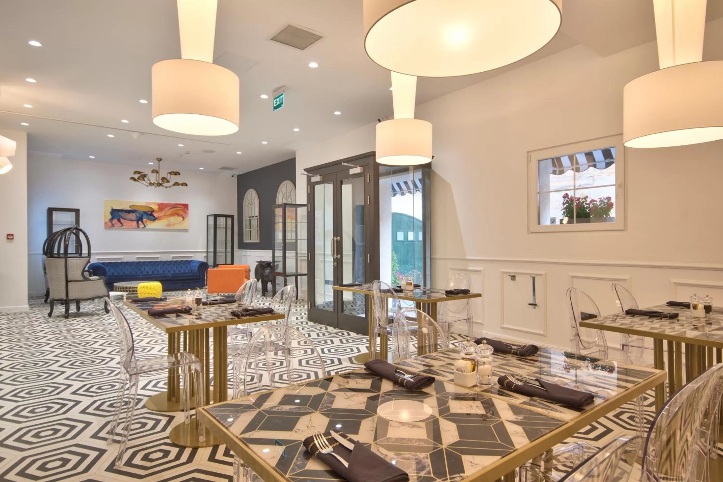 HOLM Boutique & SPA - IK Collection