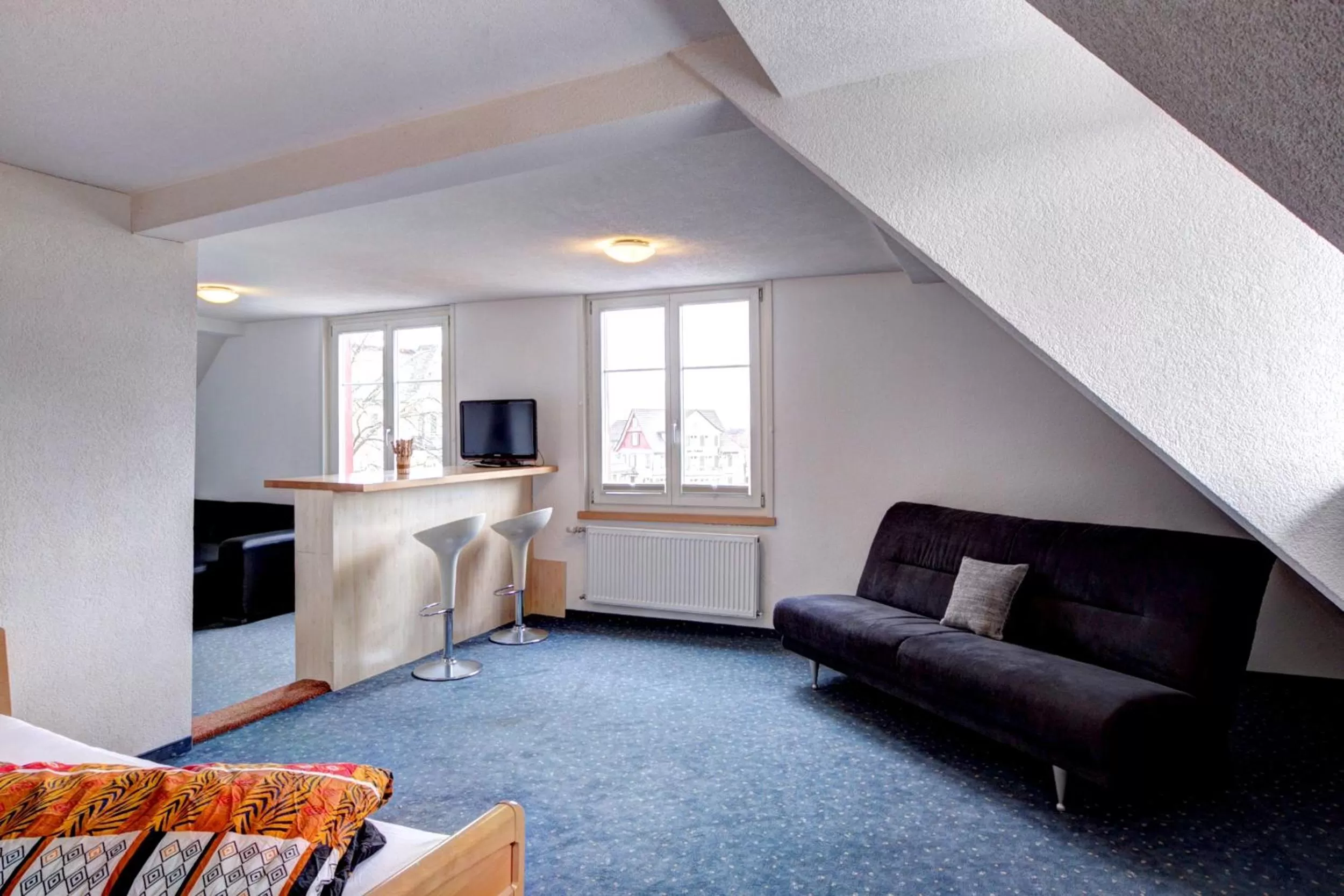 Photo of the whole room, Seating Area in Hotel Bären Amriswil