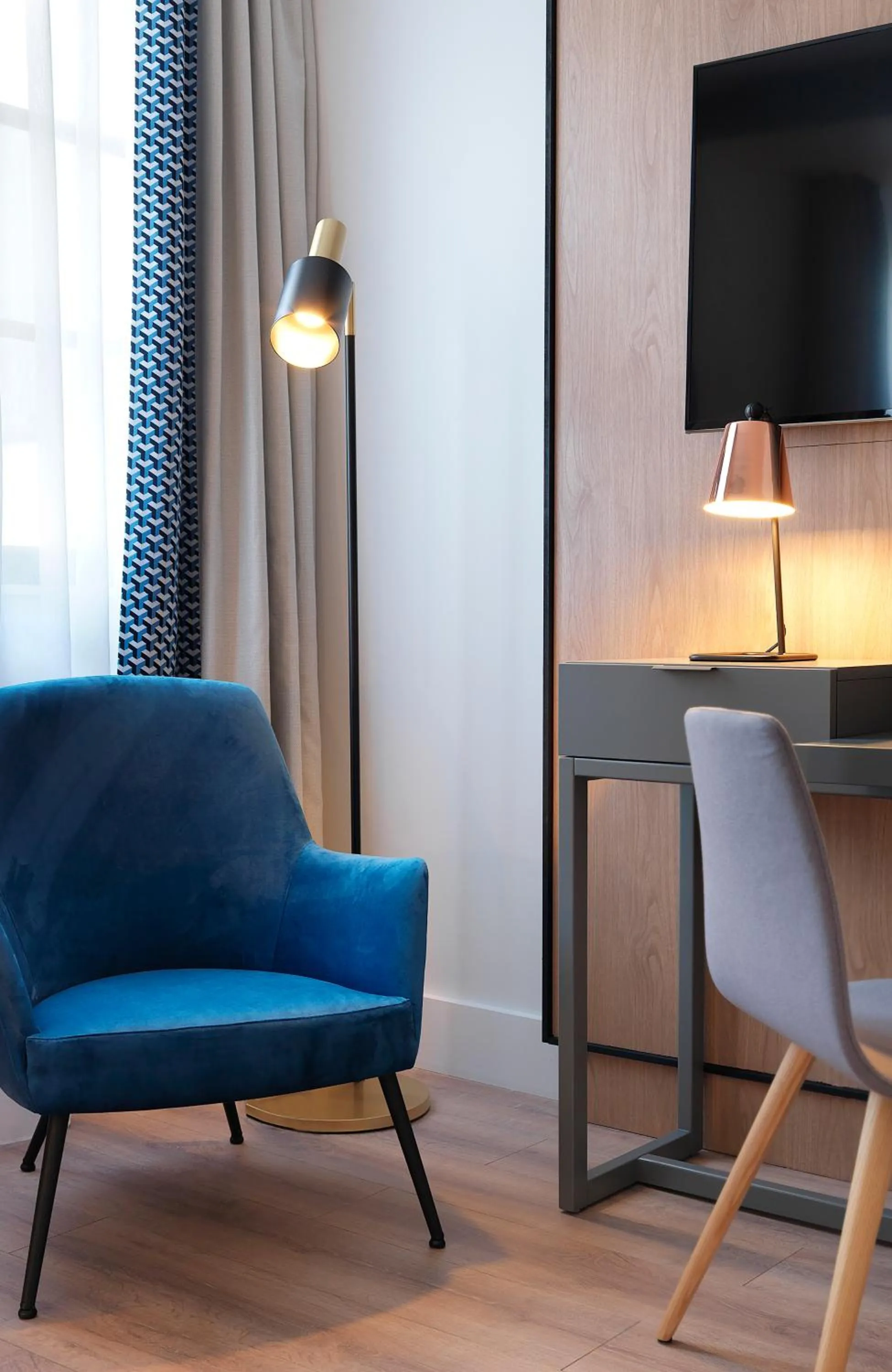 Seating area in Renaissance Paris Vendome Hotel